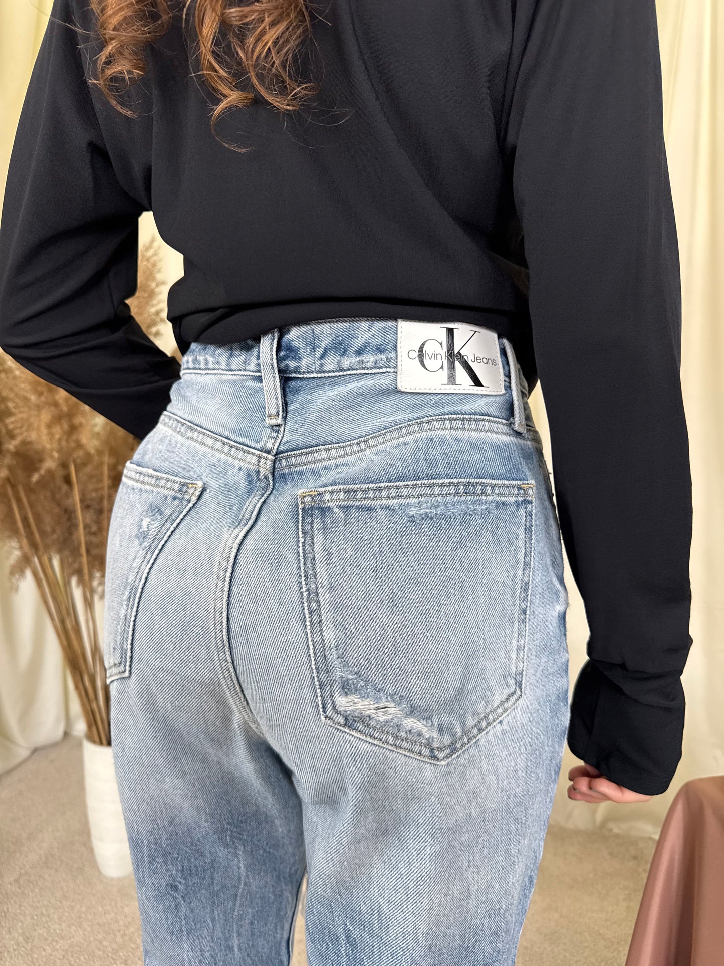 Blugi Calvin Klein din bumbac cu talie înaltă 
(Mărimea M/38)