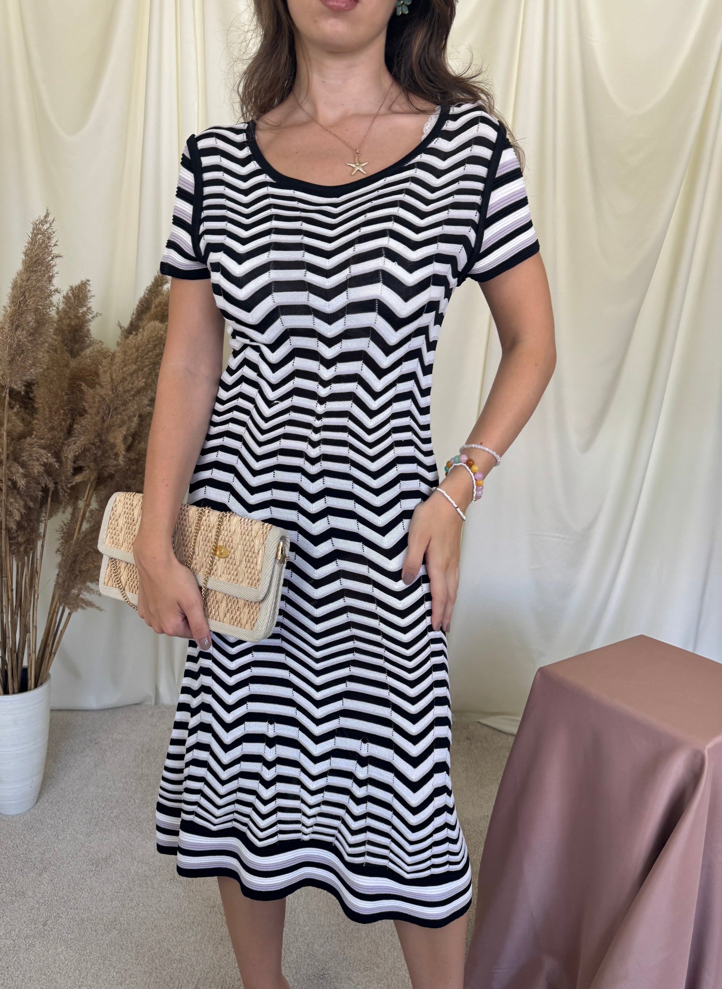 Rochie SAND din tricot de vară, talie marcata ( mărimea S/M)