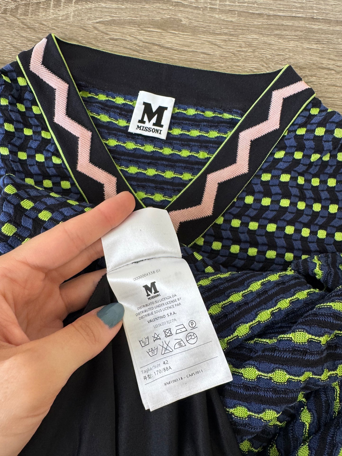 Rochie luxury Missoni din tricot elastic, specific casei de modă, furou inclus ( mărimea S/M)