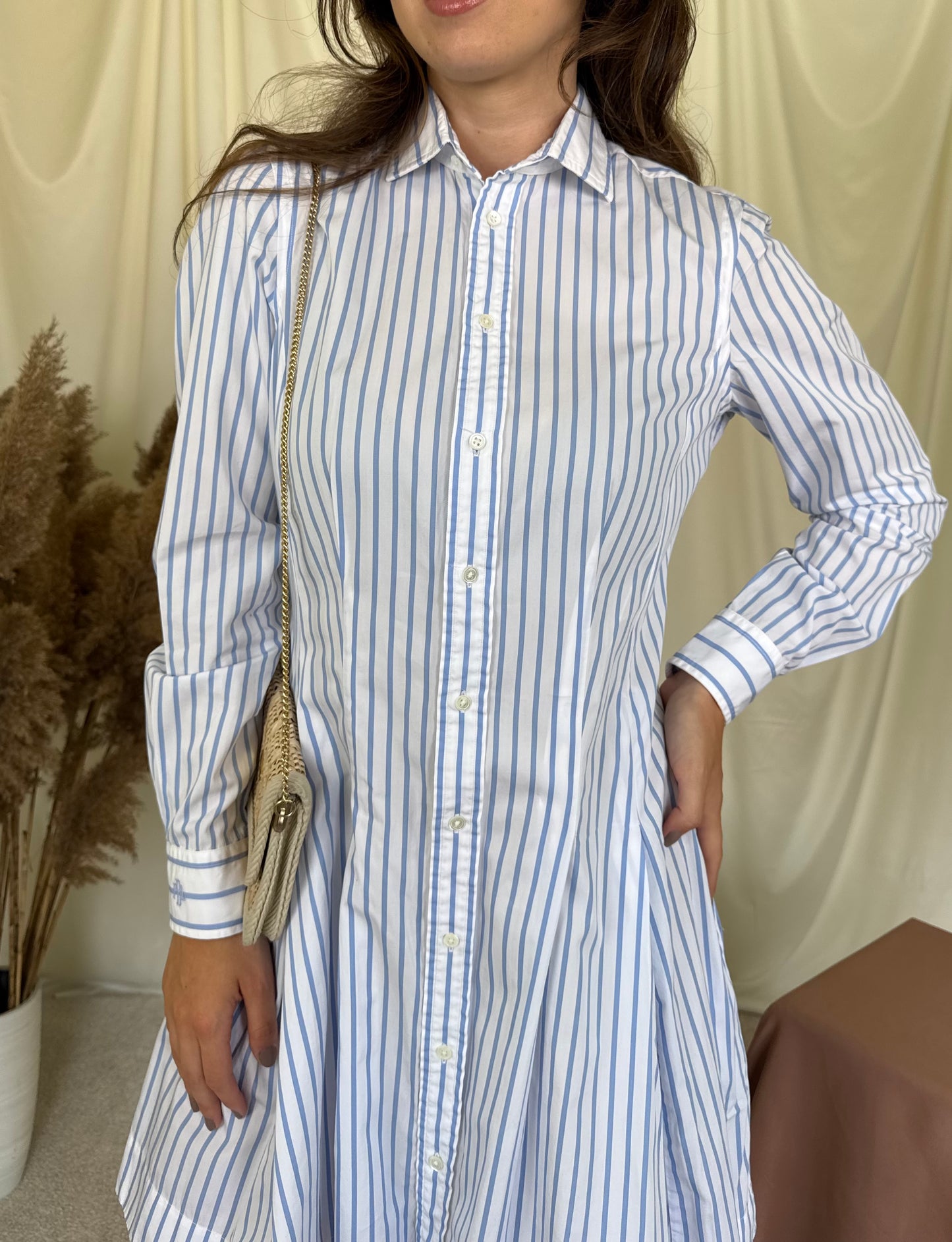Rochie POLO Ralph Lauren din 100% bumbac cu talie marcata și inscripție brodată pe mânecă 
(Mărimea S/ s-m)