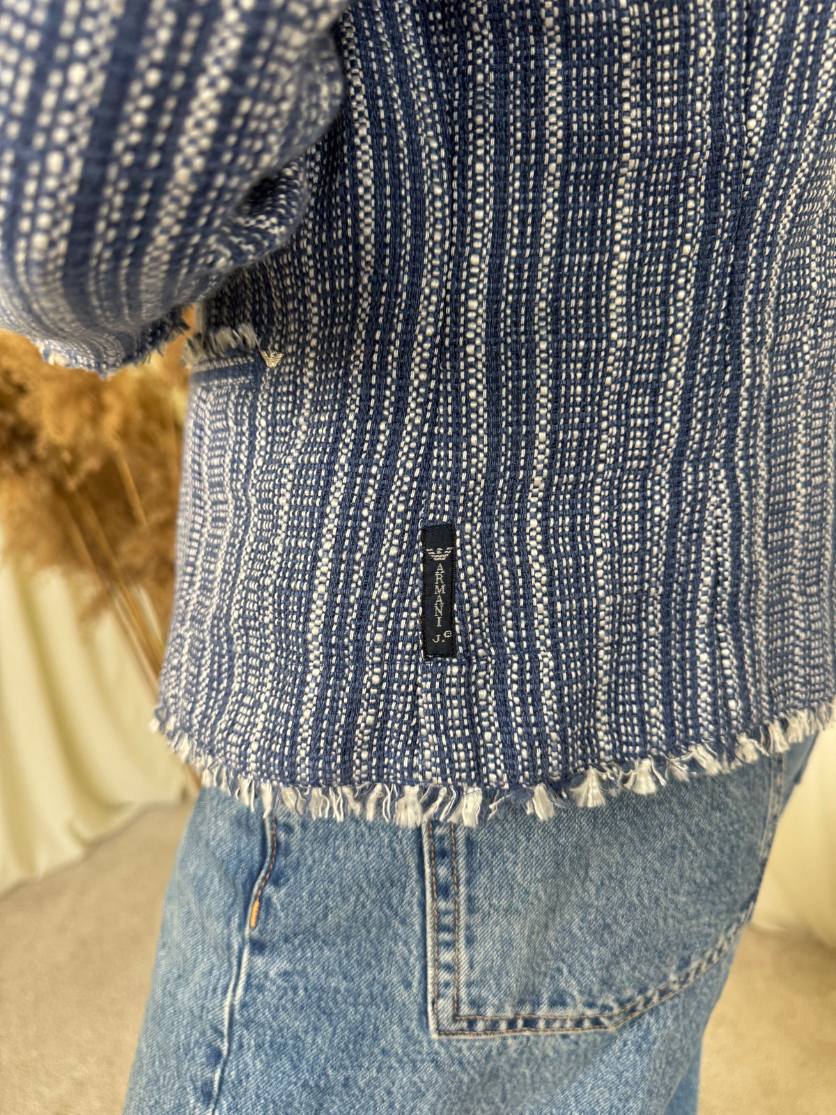 Sacou ARMANI jeans tip tweed din bumbac cu nasturi inscripționați  ( mărimea M)