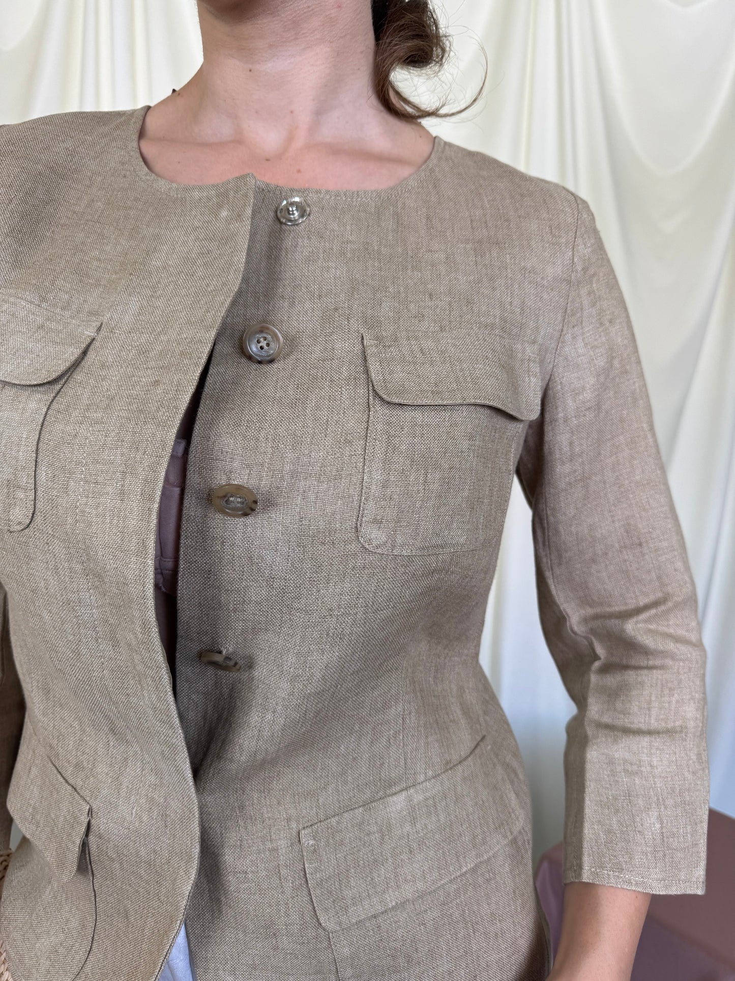 Sacou premium  Max MARA studio din 100% in( mărimea XS/S)