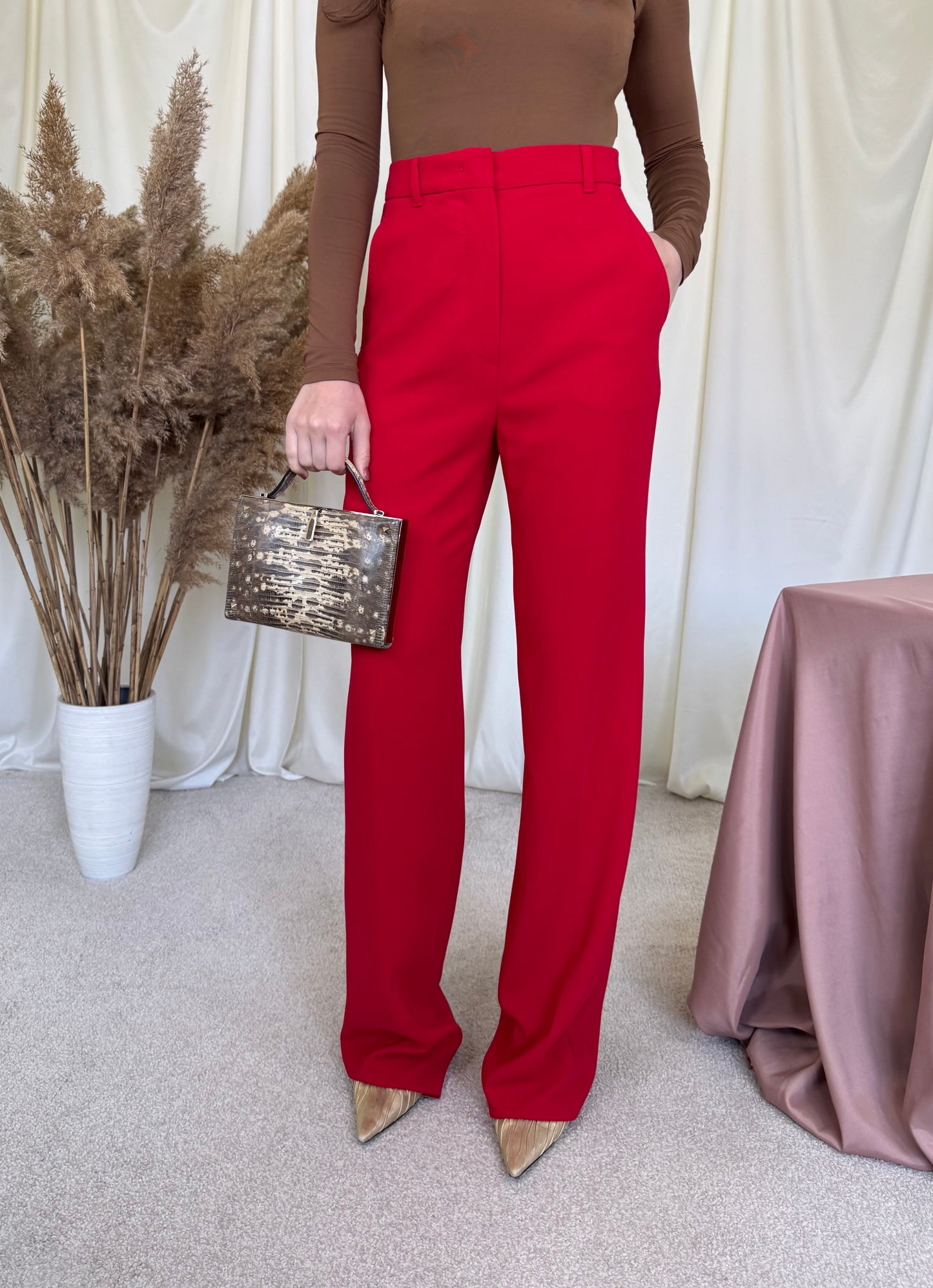 Pantalon nou premium MAX MARA roșu cu talie înaltă 
(Mărimea S)