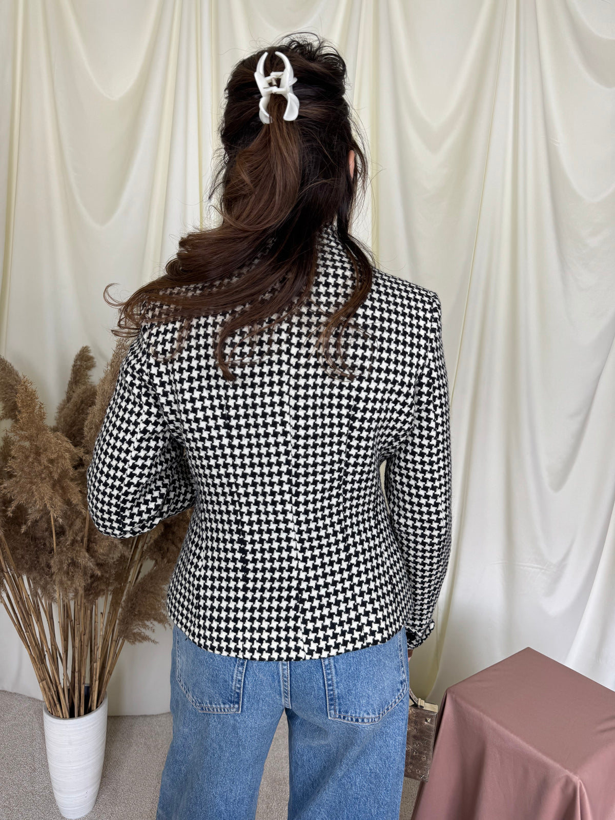 Jacheta vintage din 100% lână cu print pepit, lungime crop ( mărimea S-S/M )