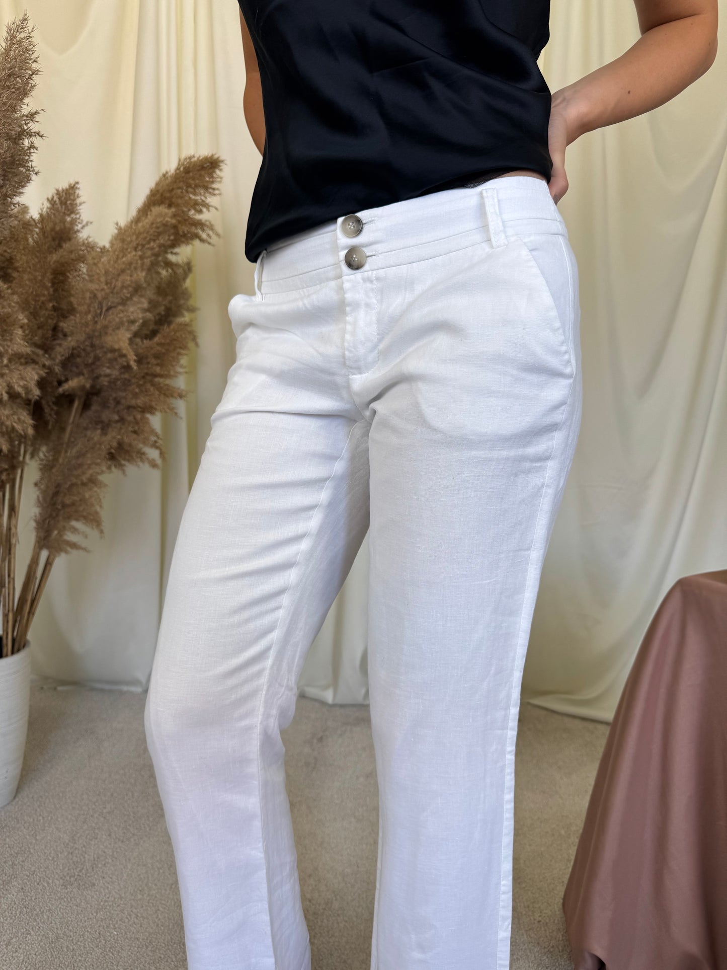 Pantalon MEXX din 100% in cu talie joasă 
(Mărimea xs/s)