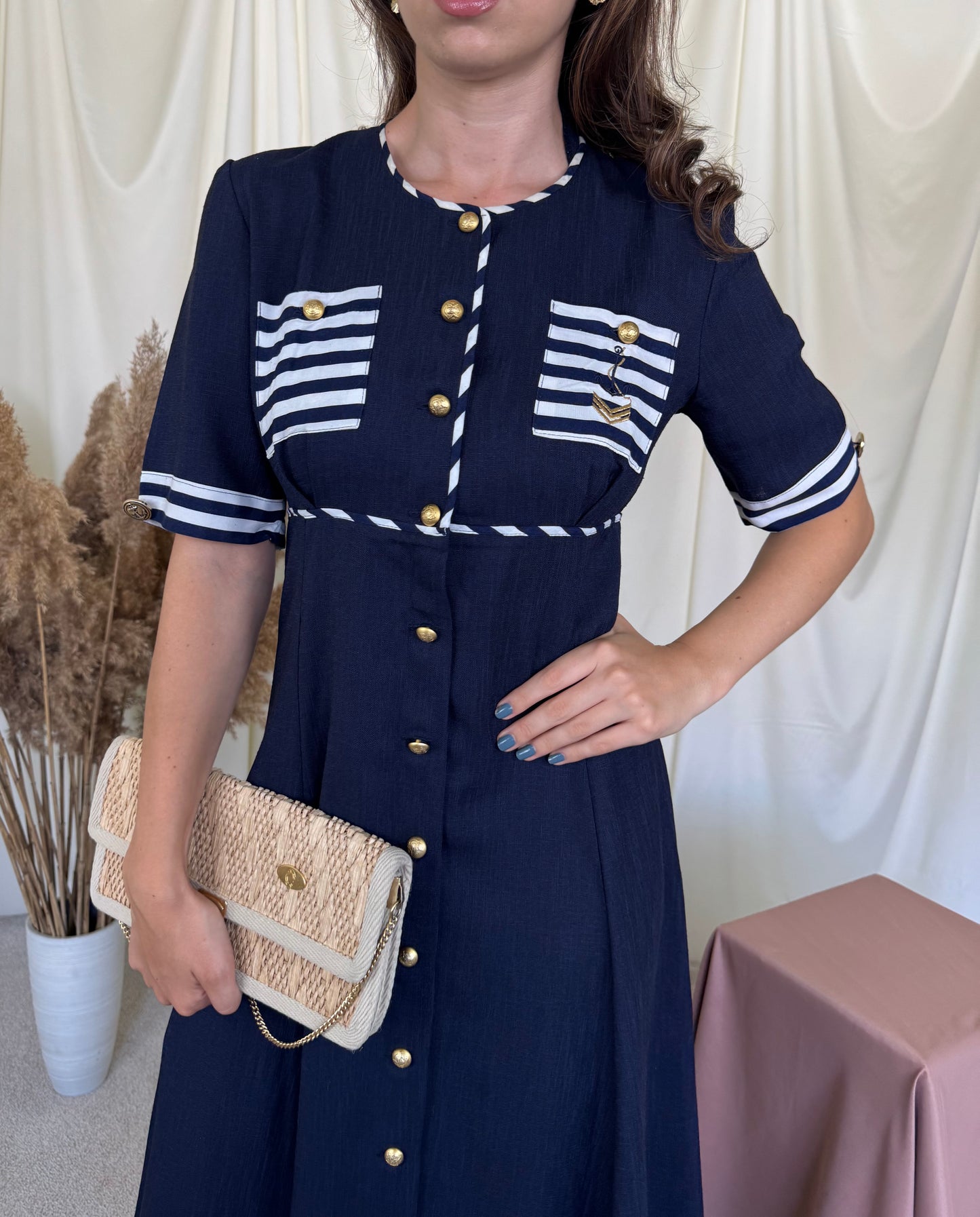Rochie vintage cu nasturi metalici aurii, în stil marinăresc ( mărimea S/M)