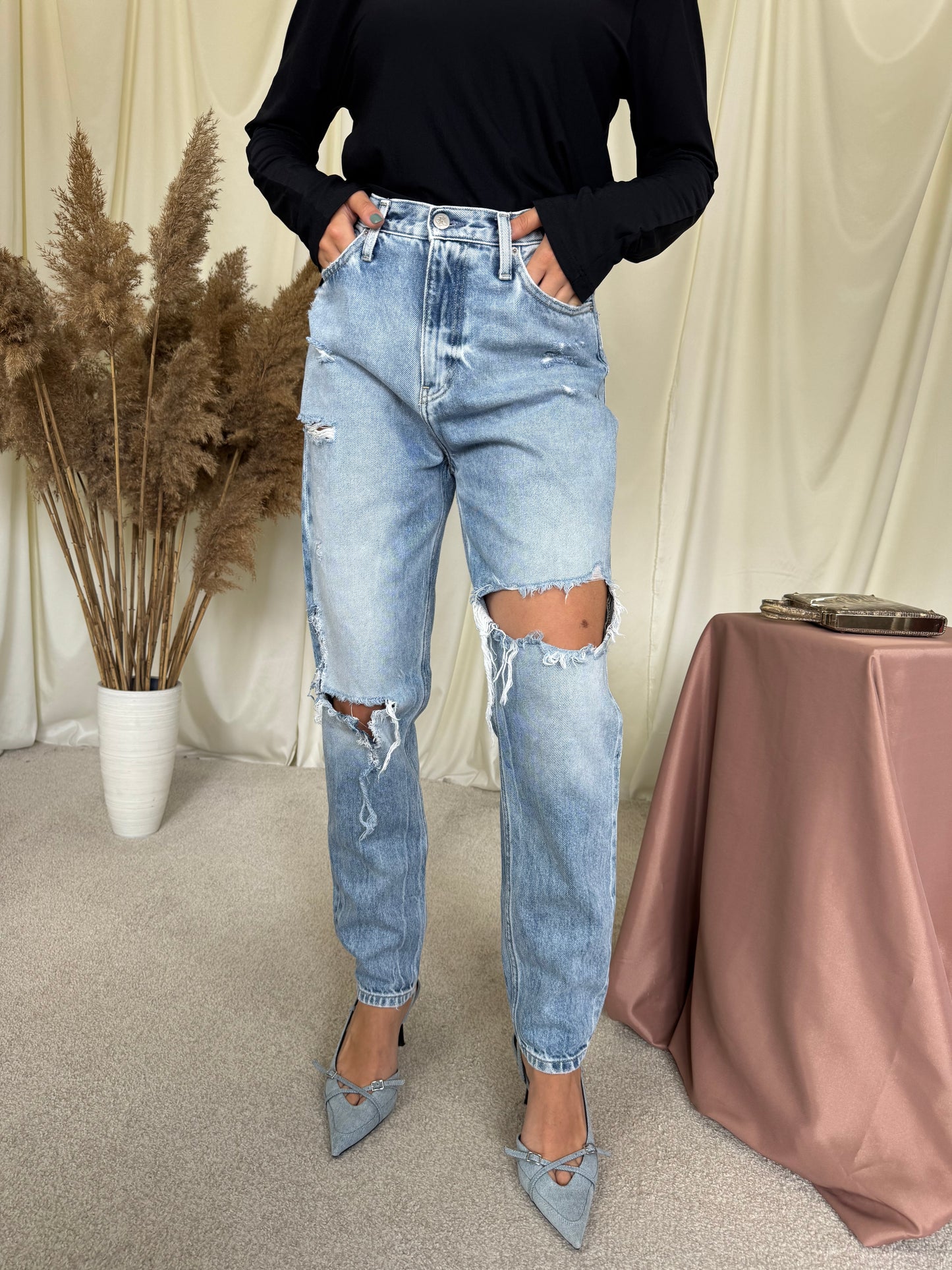 Blugi Calvin Klein din bumbac cu talie înaltă 
(Mărimea M/38)