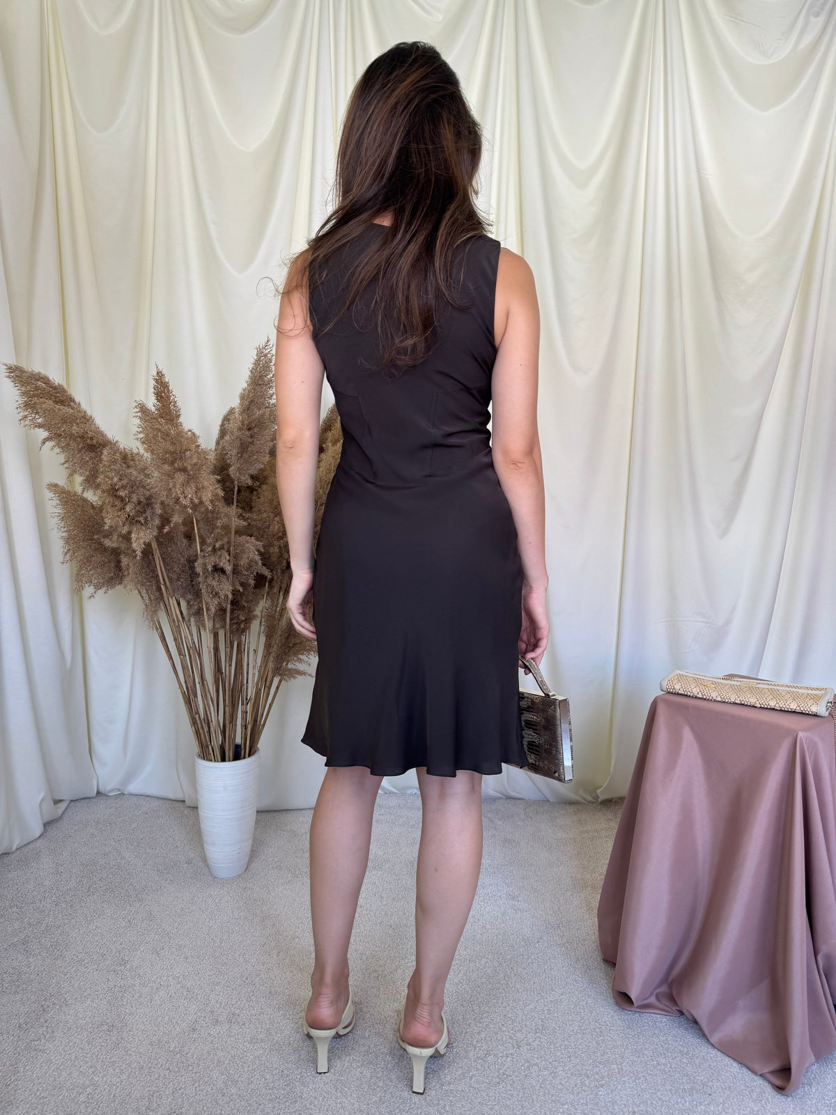 Rochie elegantă HUGO BOSS din 100% mătase naturală finuță, talie marcata ( mărimea XS)