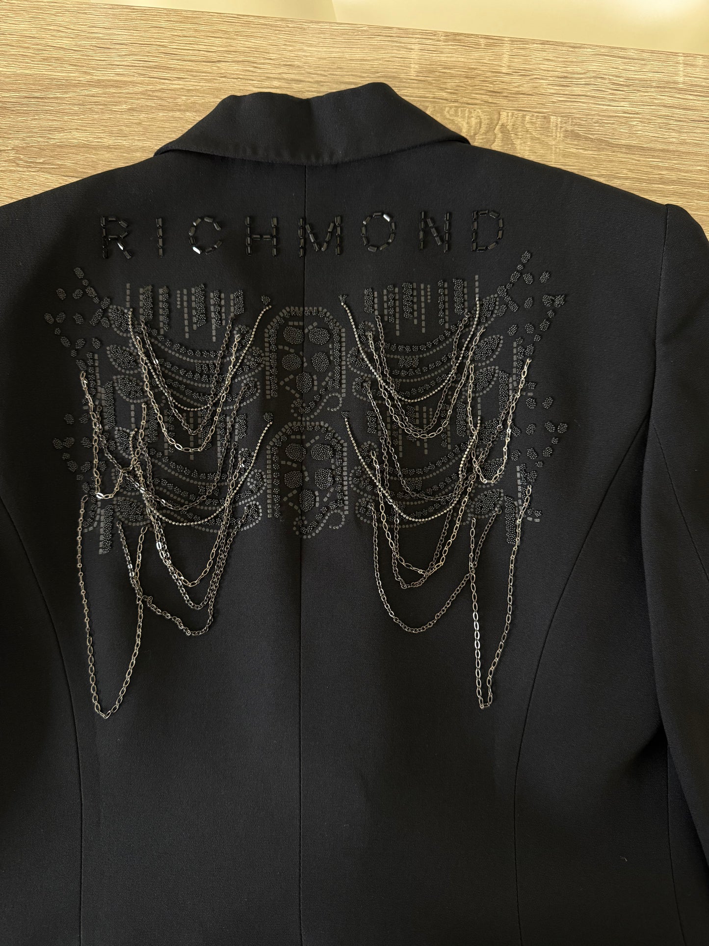 Sacou luxury Richmond cu detalii metalice 
(Mărimea S)