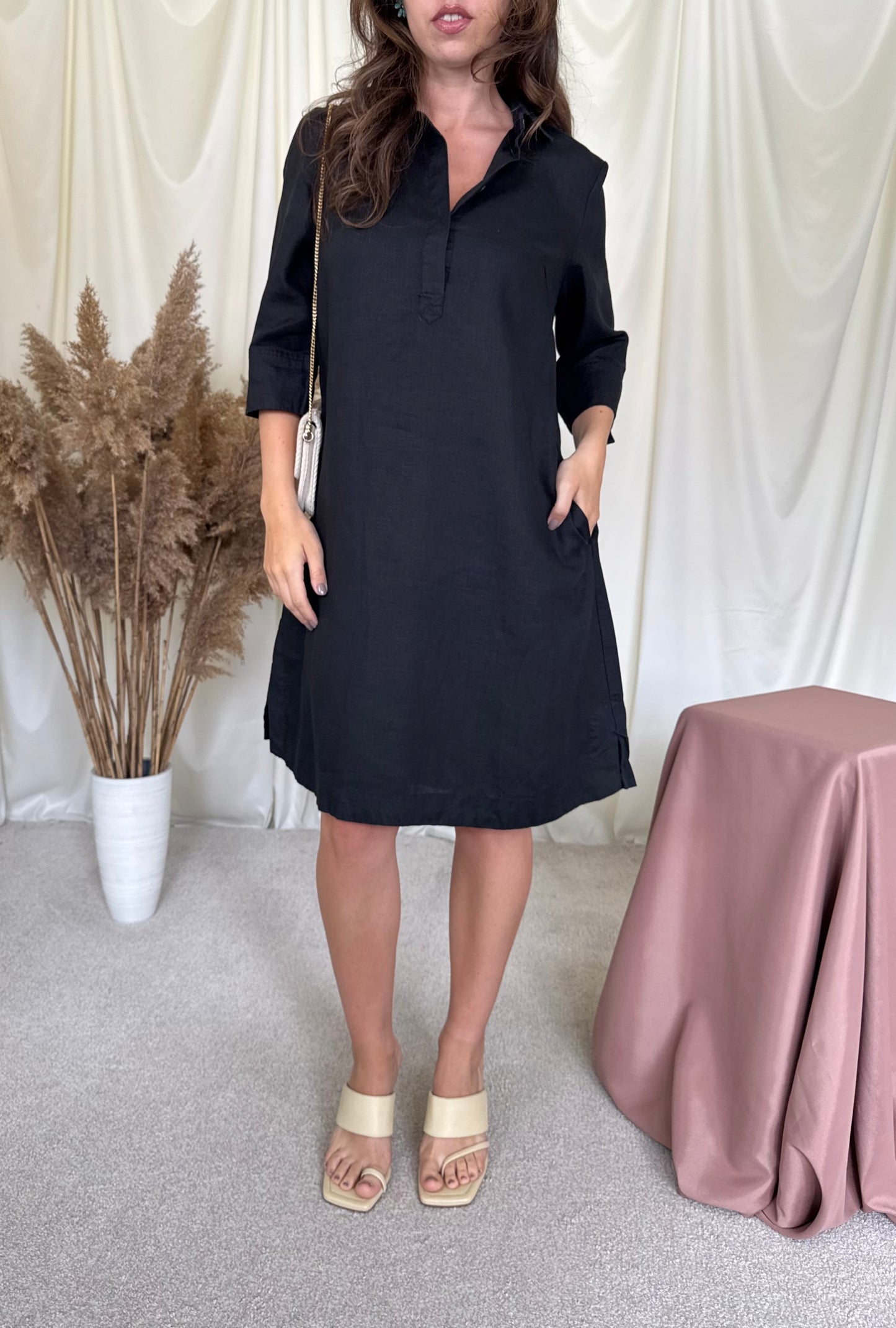 Rochie Christian Berg din 100% in cu buzunare laterale 
(Mărimea 38/M)