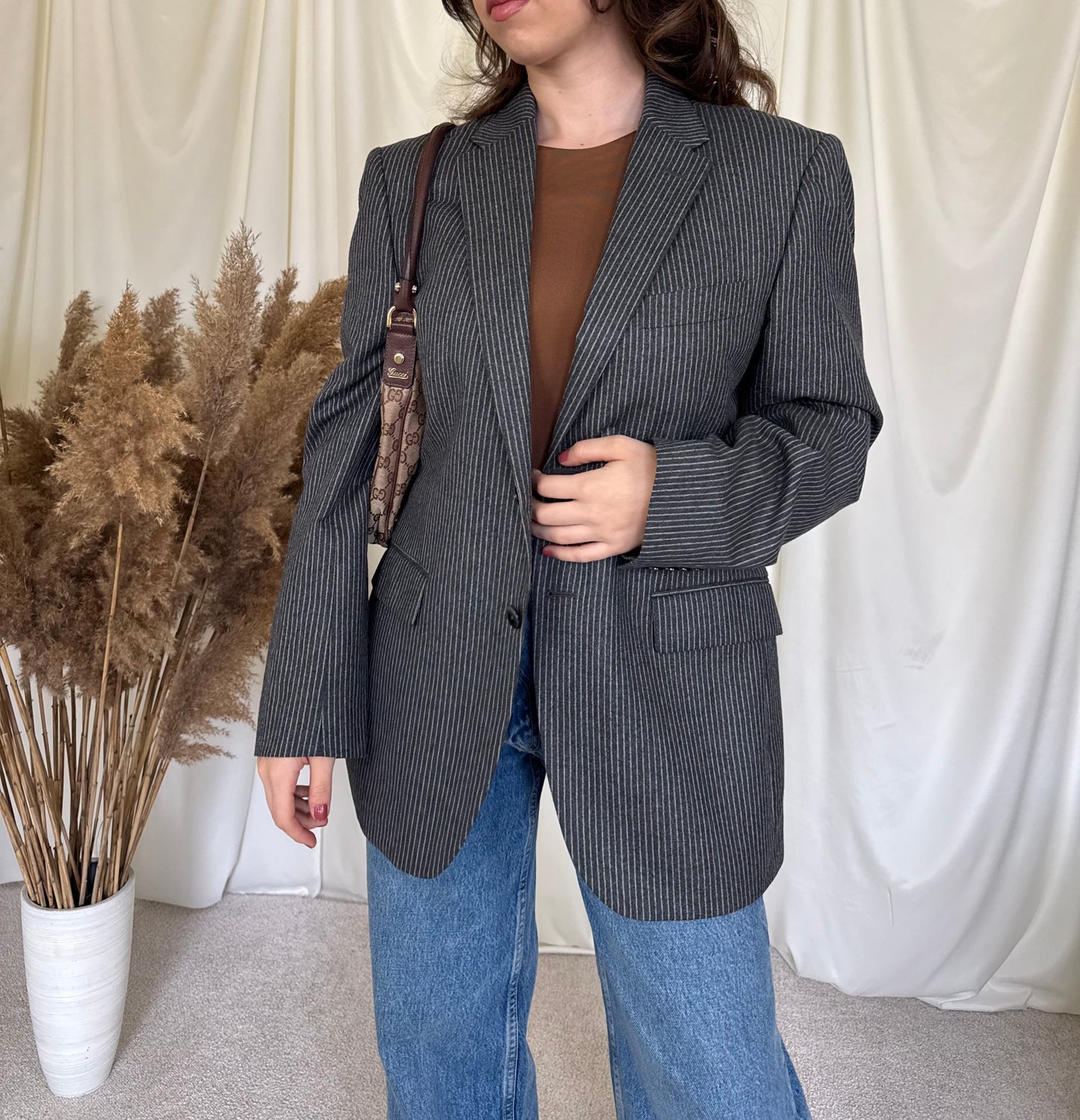 Sacou made in Italy din Lana super 120’s
Mărimea M/L- fit oversized