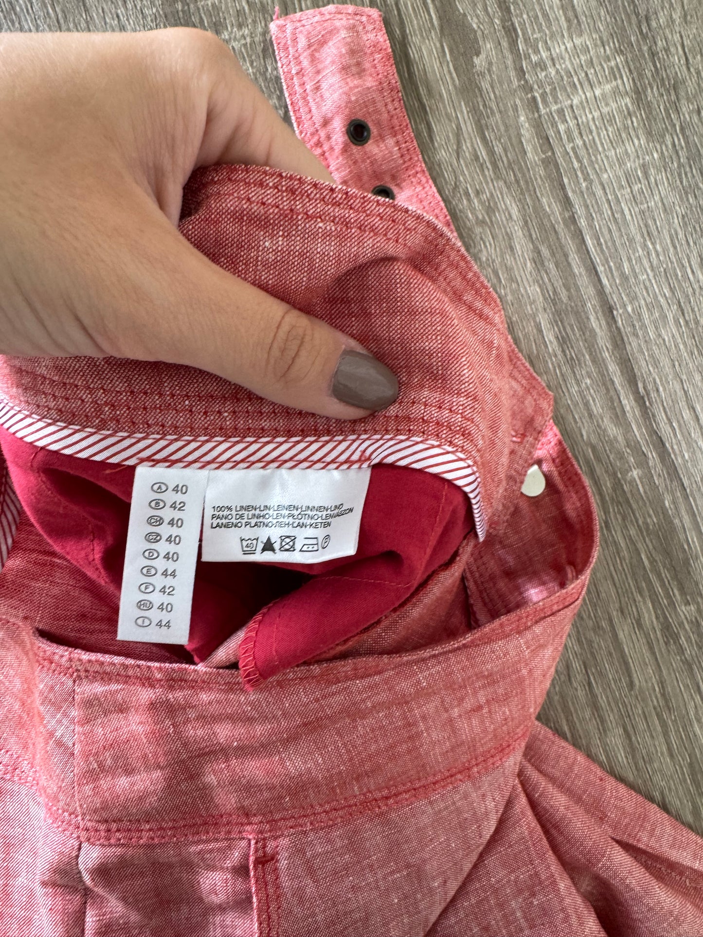 Pantalon de vară din 100% in cu centura pentru ajustare
(Mărimea L) -84 cm talie