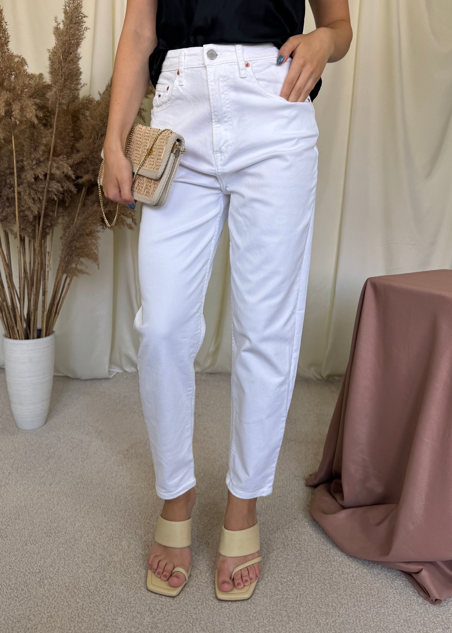 Blugi Tommy Hilfiger mom jeans cu talie înaltă, denim elastic ( mărimea S, S-M)