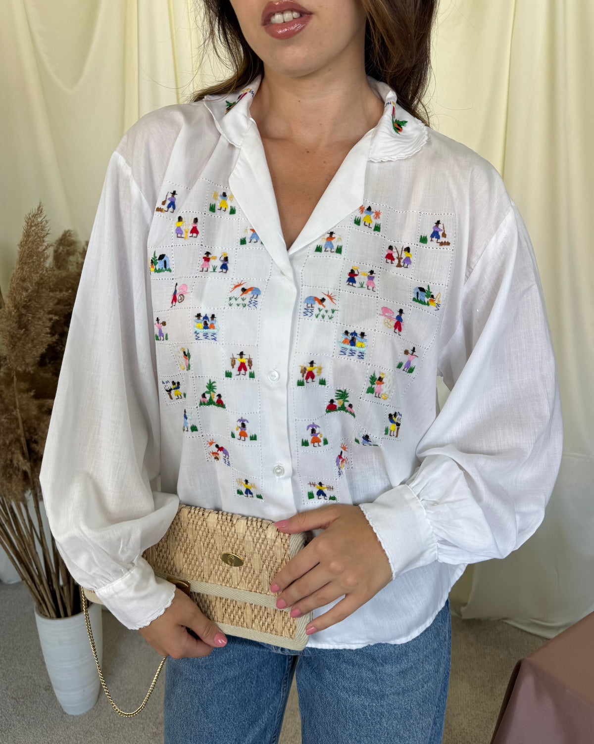 Cămașă vintage brodată din bumbac subtire ( mărimea L)