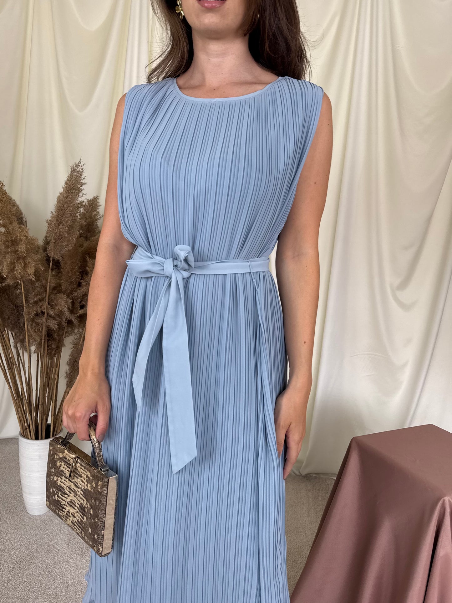Rochie Christian Berg plisată in croi fluid, de vară + cordon pentru marcarea taliei ( mărimea M-L)