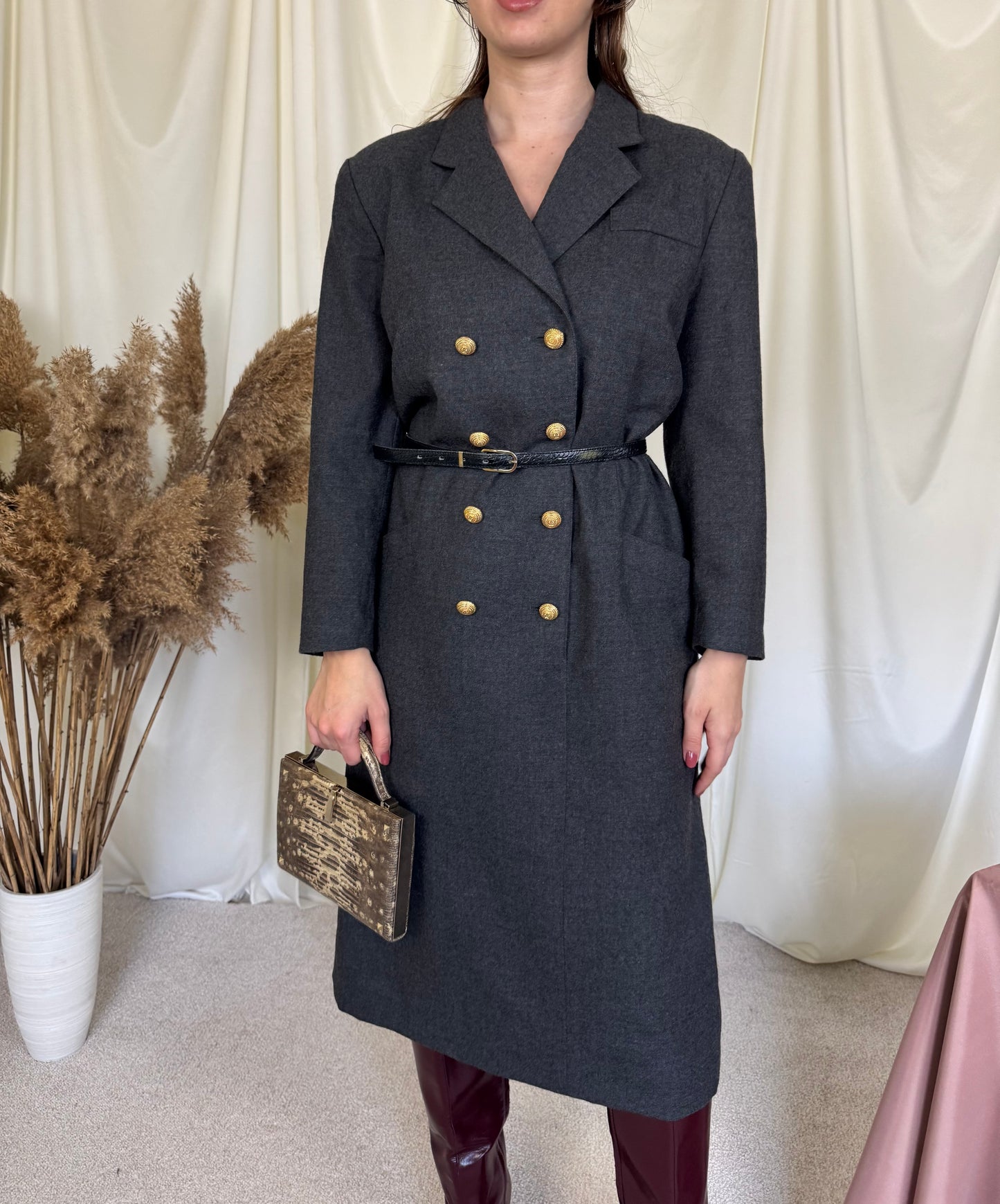 Rochie din stofă de lână, nasturi aurii metalici, Mărimea L