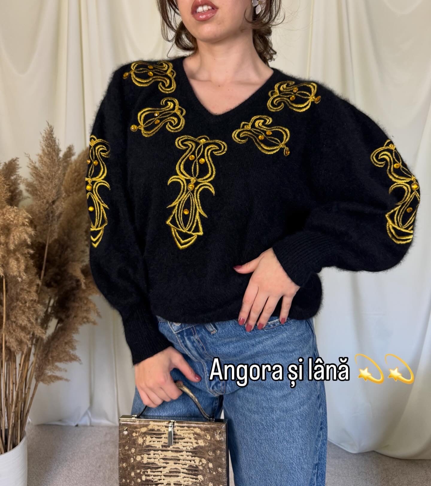 Piesa vintage din angora și lână