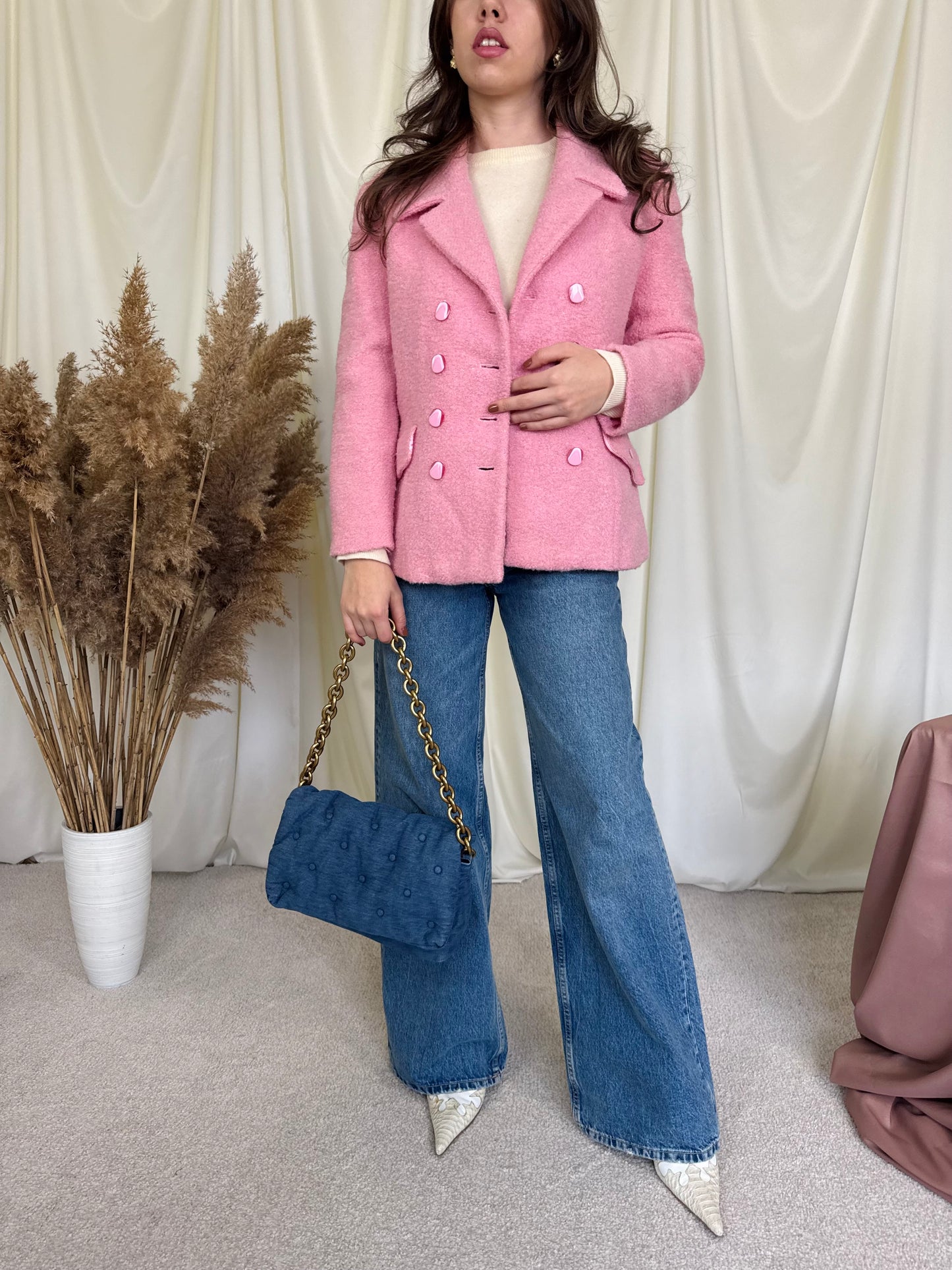 Piesa vintage Escada babypink 80% lână tip boucle. Mărimea 40/M