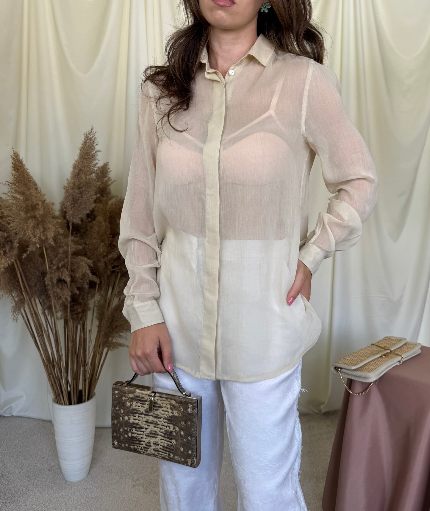 Cămașă luxury GUCCI din bumbac și mătase naturală, nasturi inscripționați  ( mărimea M)