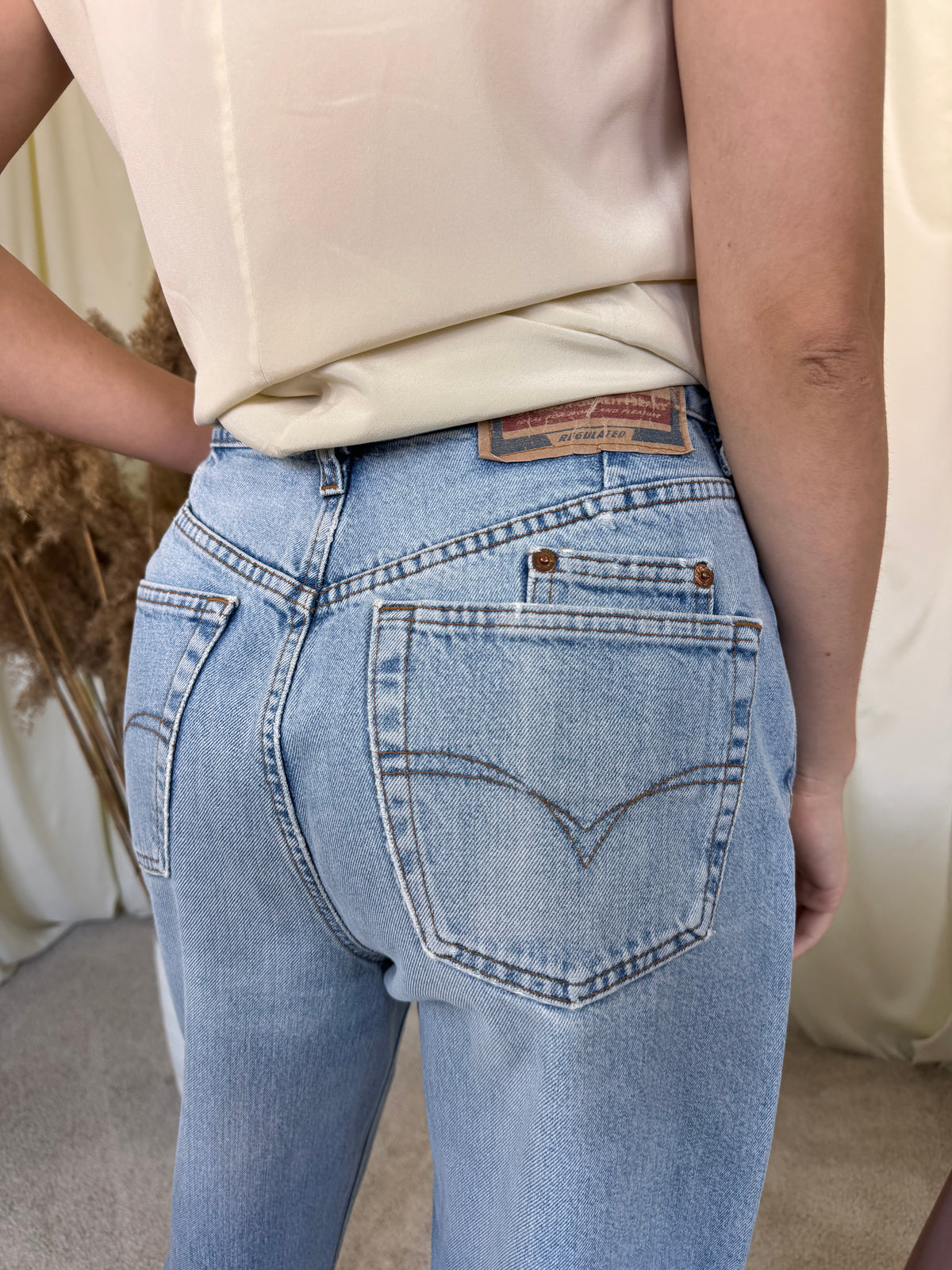 Blug vintage DIESEL cu talie super înaltă, denim de bumbac ( mărimea S-M) 72 cm talie