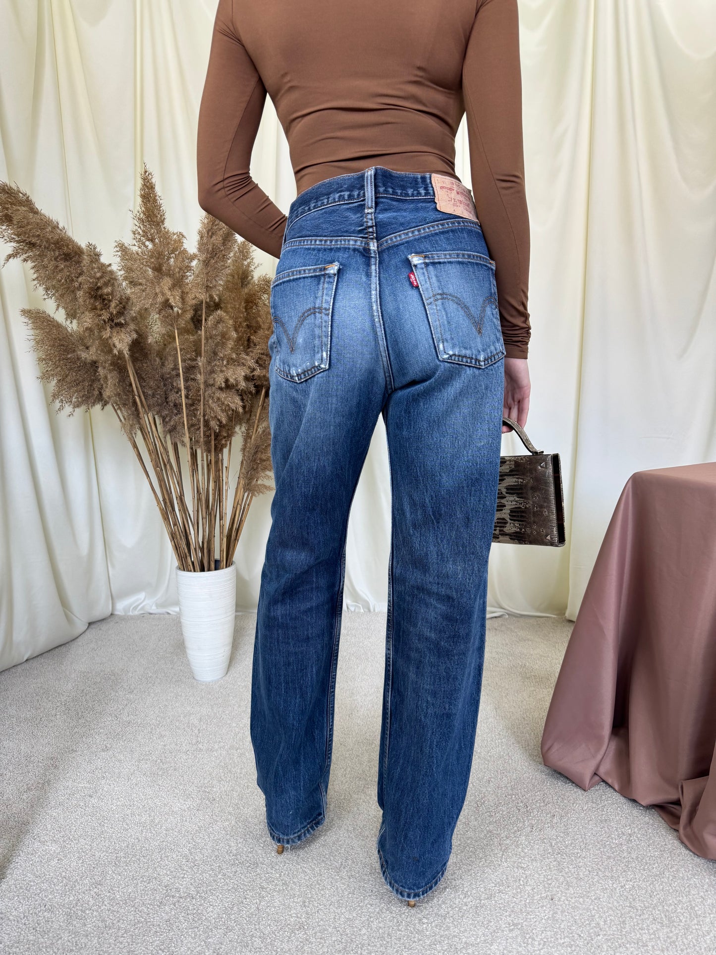 Levi’s vintage din 100% bumbac, aspect vintage  cool 
(Mărimea M/L) - 82 talie