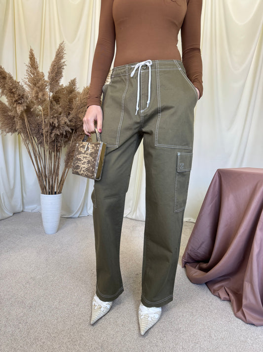 Pantalon VANS din bumbac cu talie medie 
(Mărimea M)