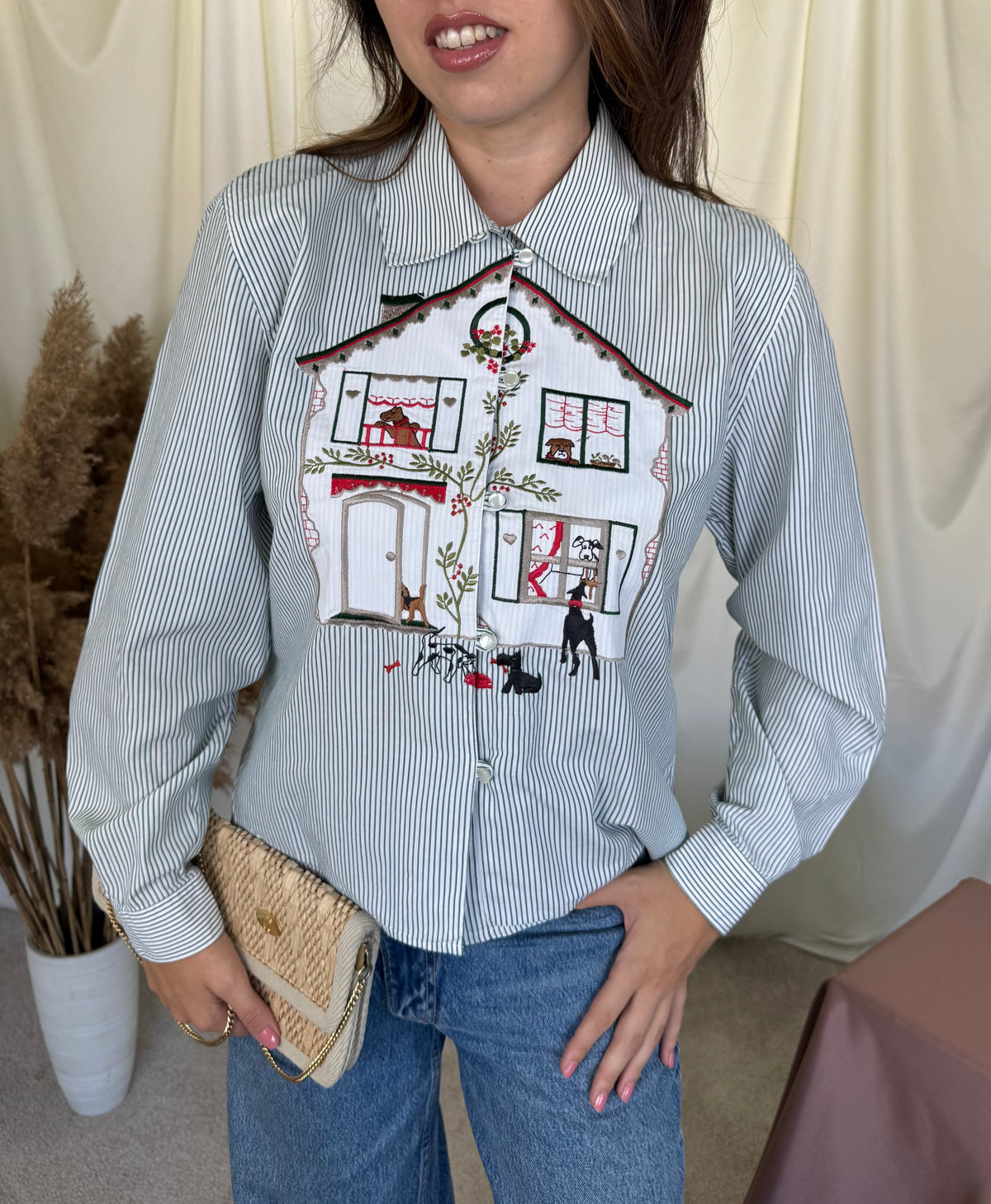 Cămașă vintage Made in Italy cu broderie superbă și dungi din 100% bumbac ( mărimea M)