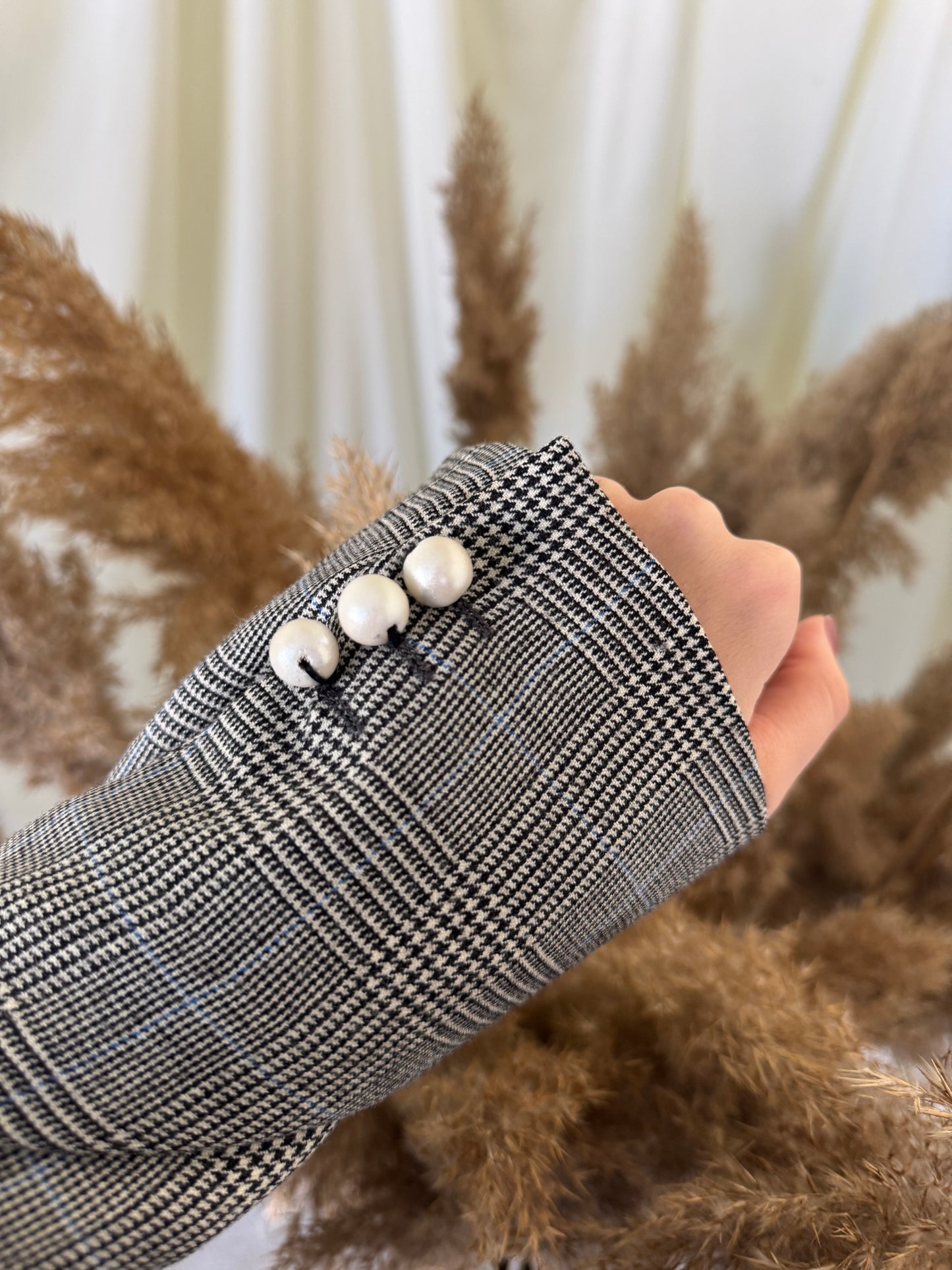 Sacou vintage superb din stofă de lână cu nasturi perla ( mărimea L!