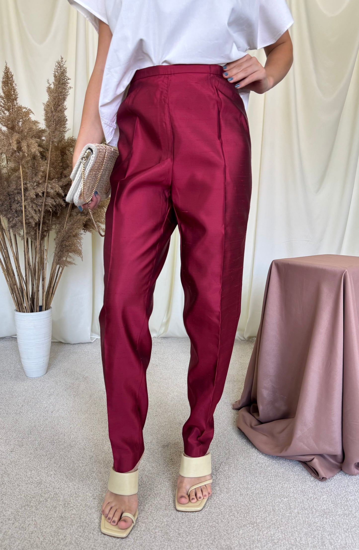 Pantaloni Max Mara din 100% mătase naturală cu talie înaltă ( mărimea M/L)