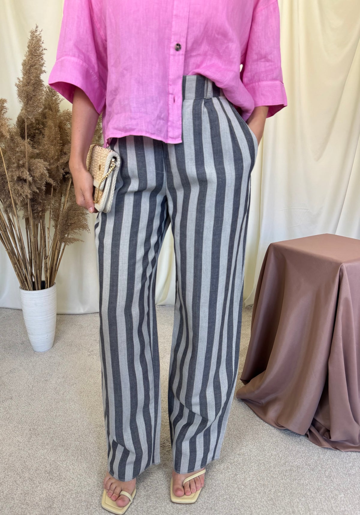 Pantalon în dungi cu talie înaltă din in și vascoza( mărimea S/M)