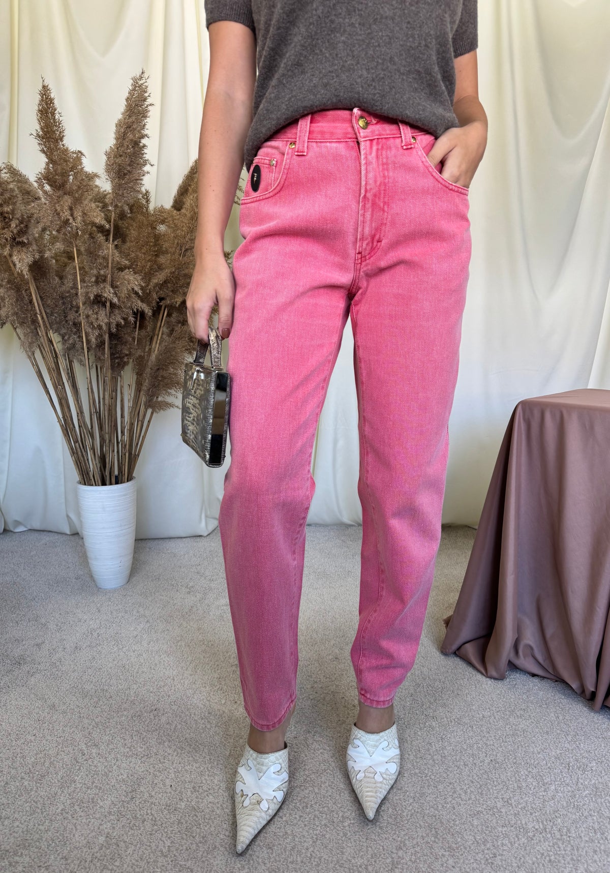 Blug vintage premium TRUSSARDI din 100% bumbac cu talie super înaltă și inscripție brodată ( mărimea xs/s)