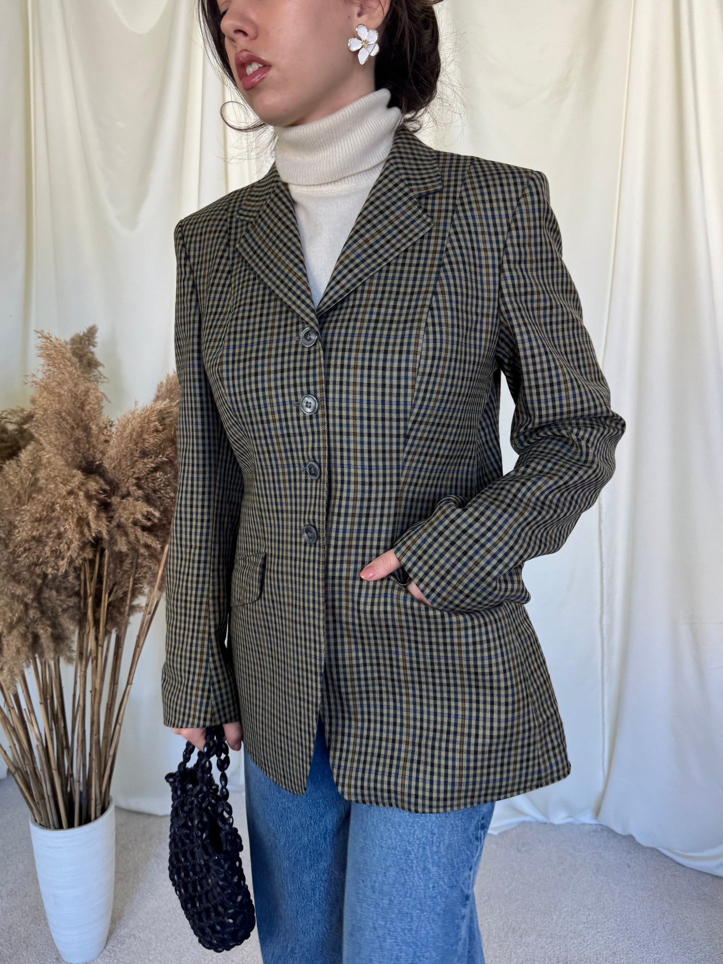 Sacou vintage din stofă de lână, croi cambrat( mărimea m)