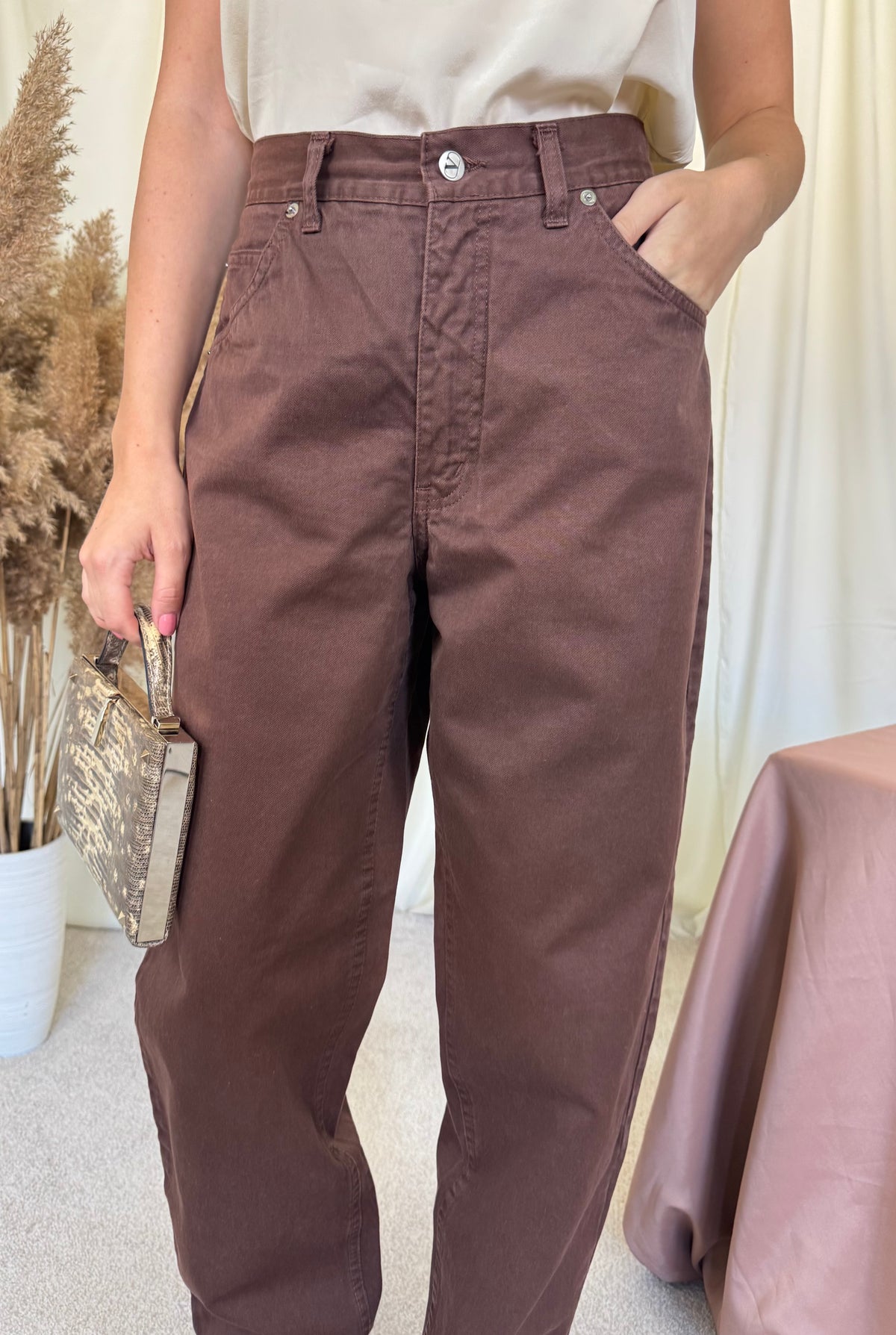 Blugi vintage luxury VALENTINO din denim de bumbac, talie super înaltă ( mărimea L)