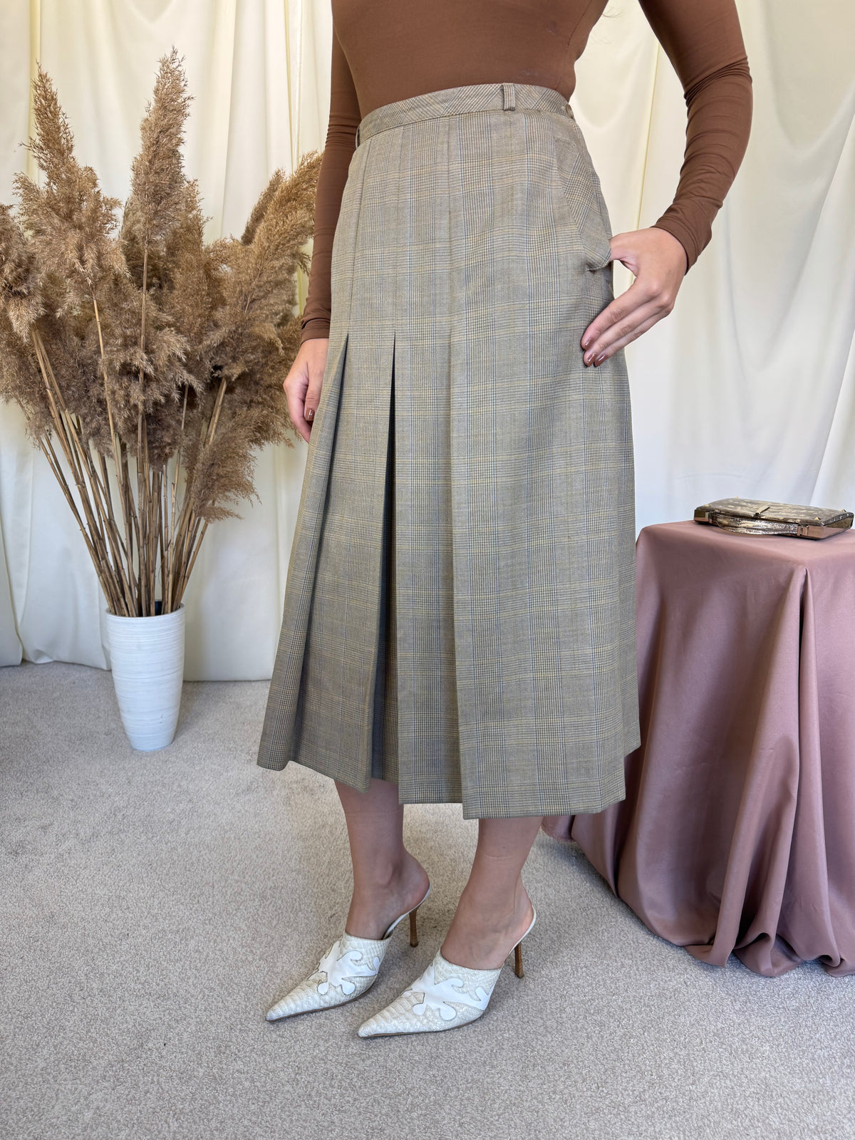 Fusta vintage superbă din stofă premium 100% lână cu print ( mărimea M/L)