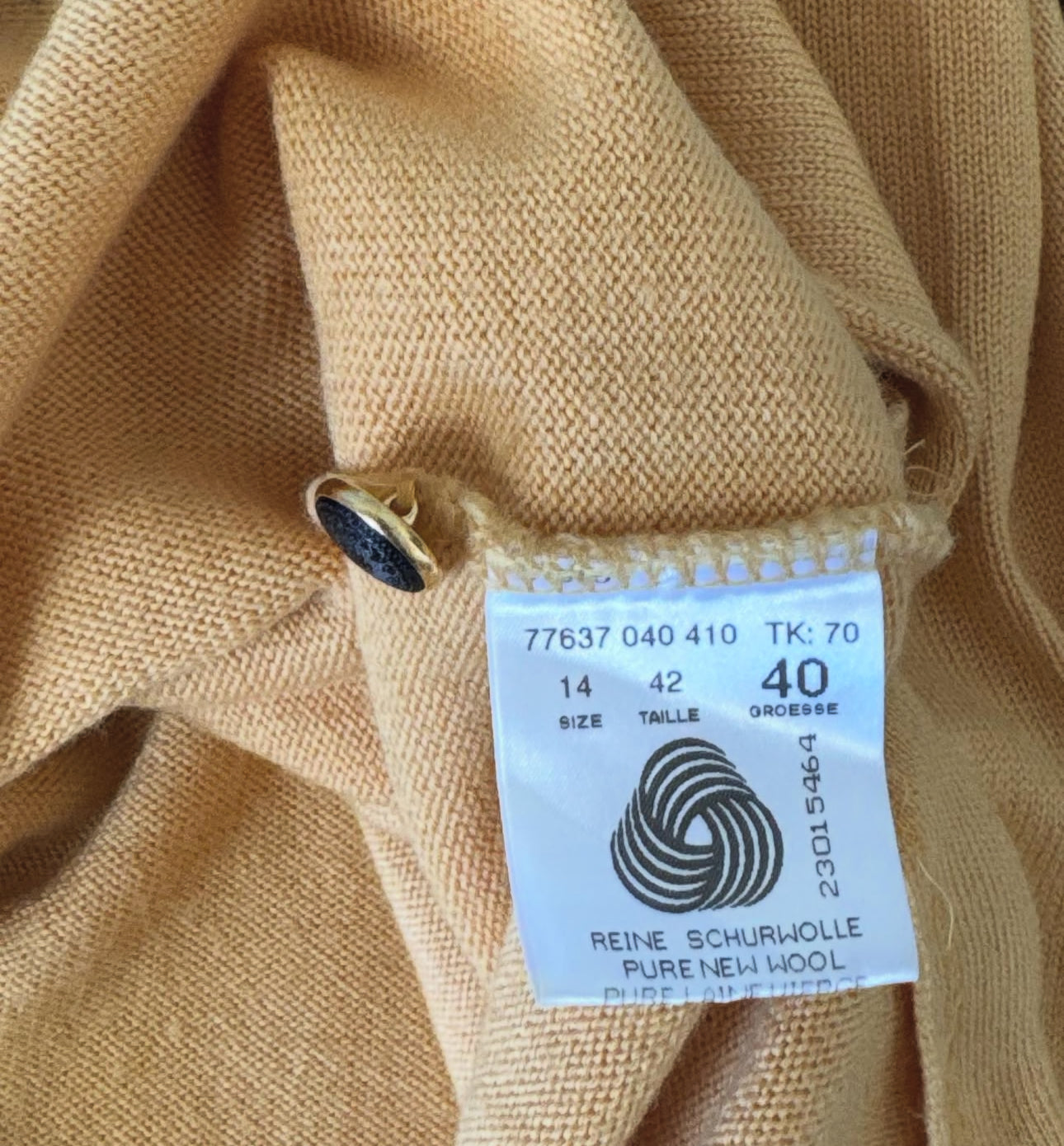 Pulover vintage din 100% lână moale( mărimea M)