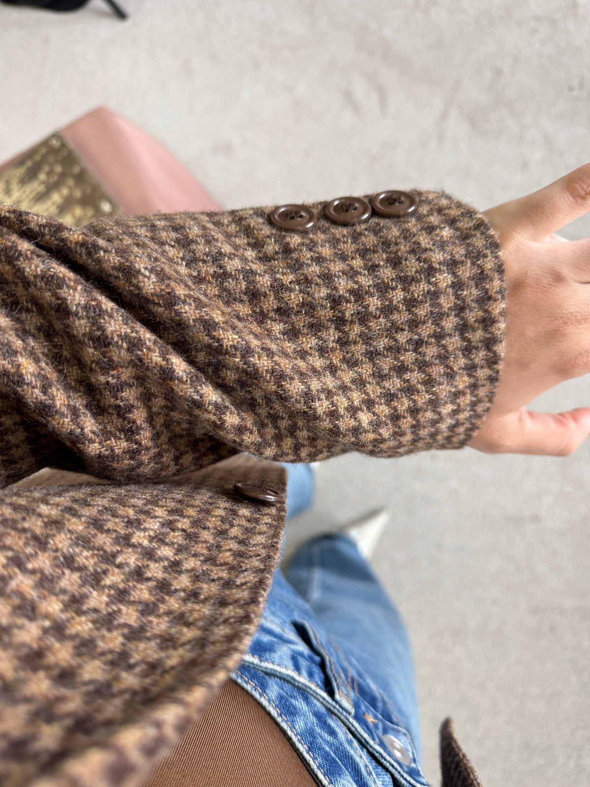 Sacou vintage din stofă tweed mai groasă 100% lână ( mărimea XS)