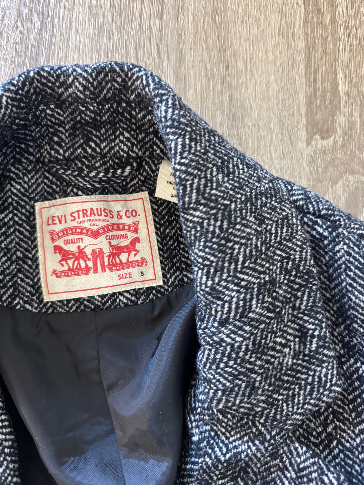 Jacheta Levis mărimea S