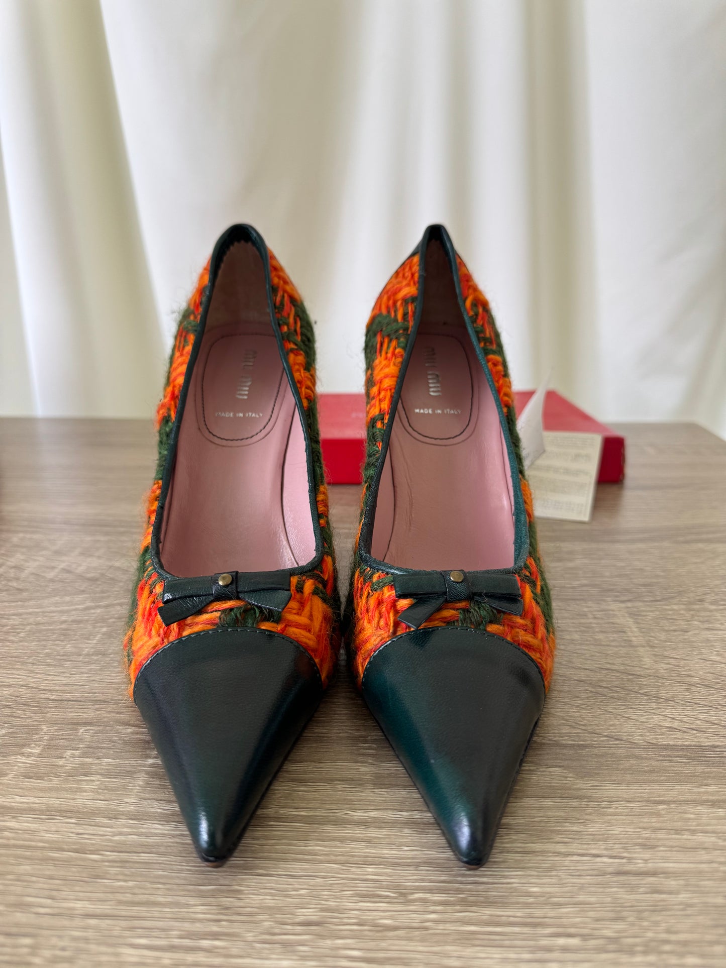 Pantofi MIU MIU din tweed de lână și piele naturală ( mărimea 40.5)