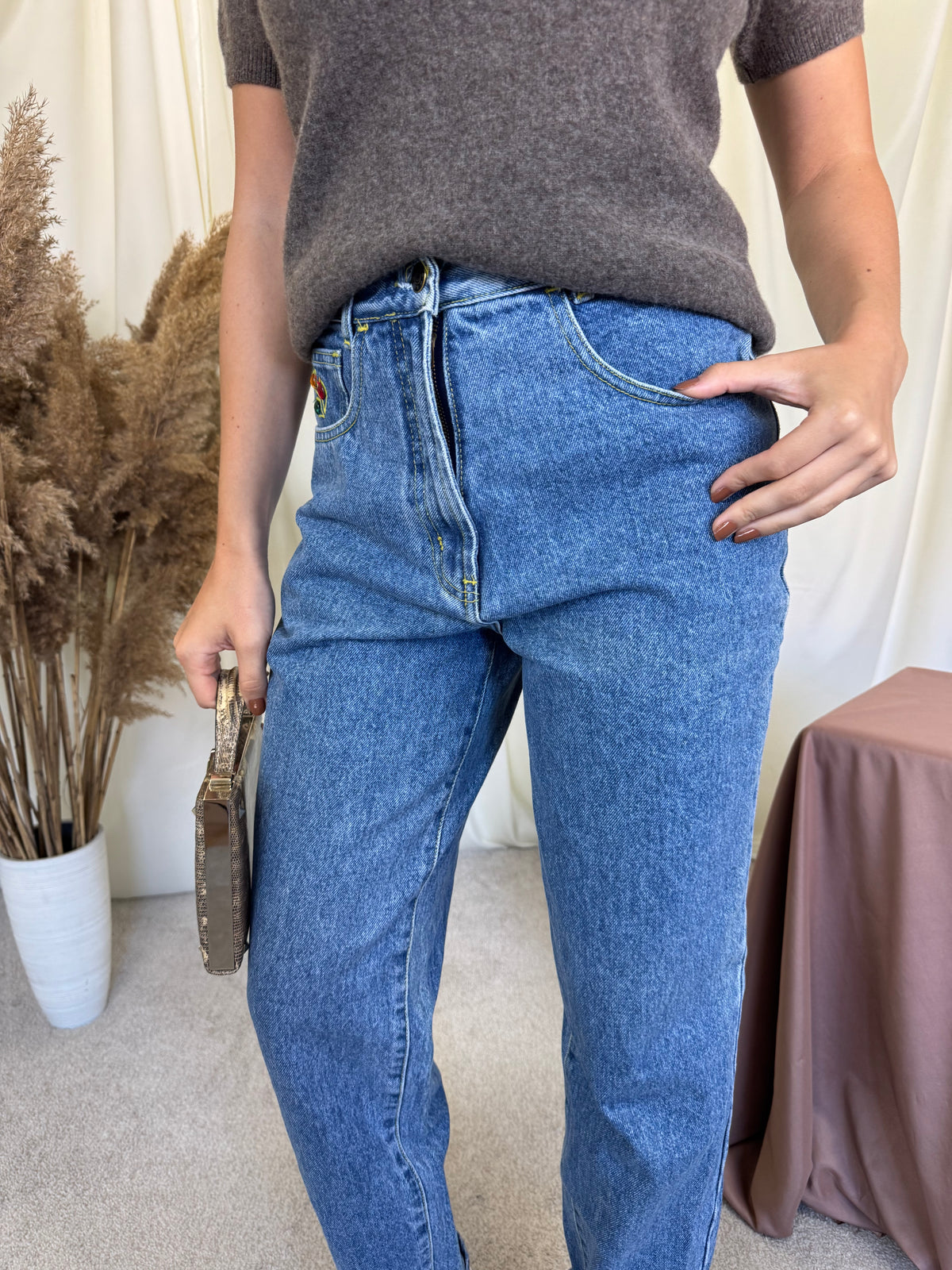 Blug vintage cu broderie și accesorii din 100% bumbac cu talie înaltă ( mărimea S)