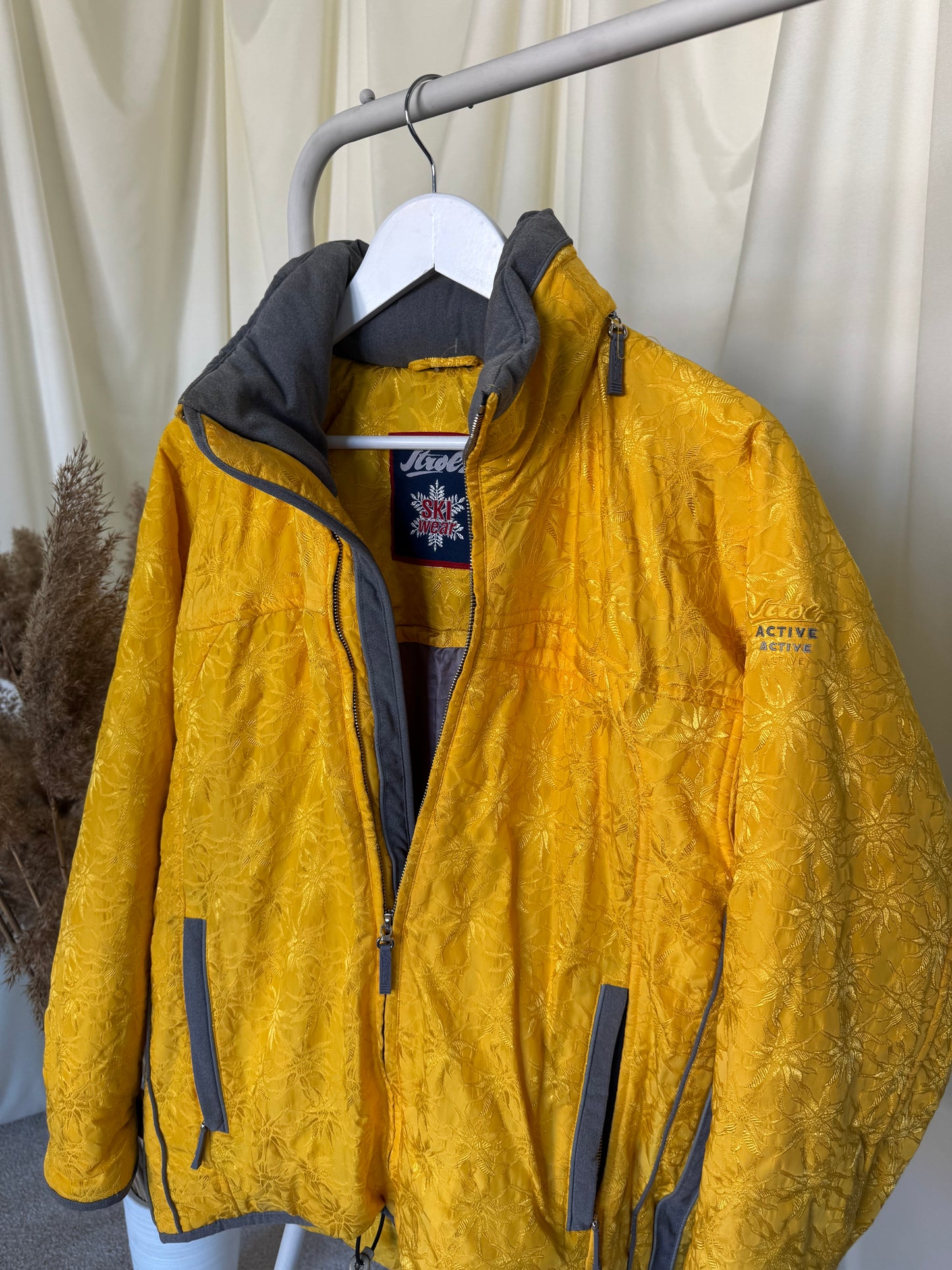 Geaca ski vintage ( mărimea M-L)