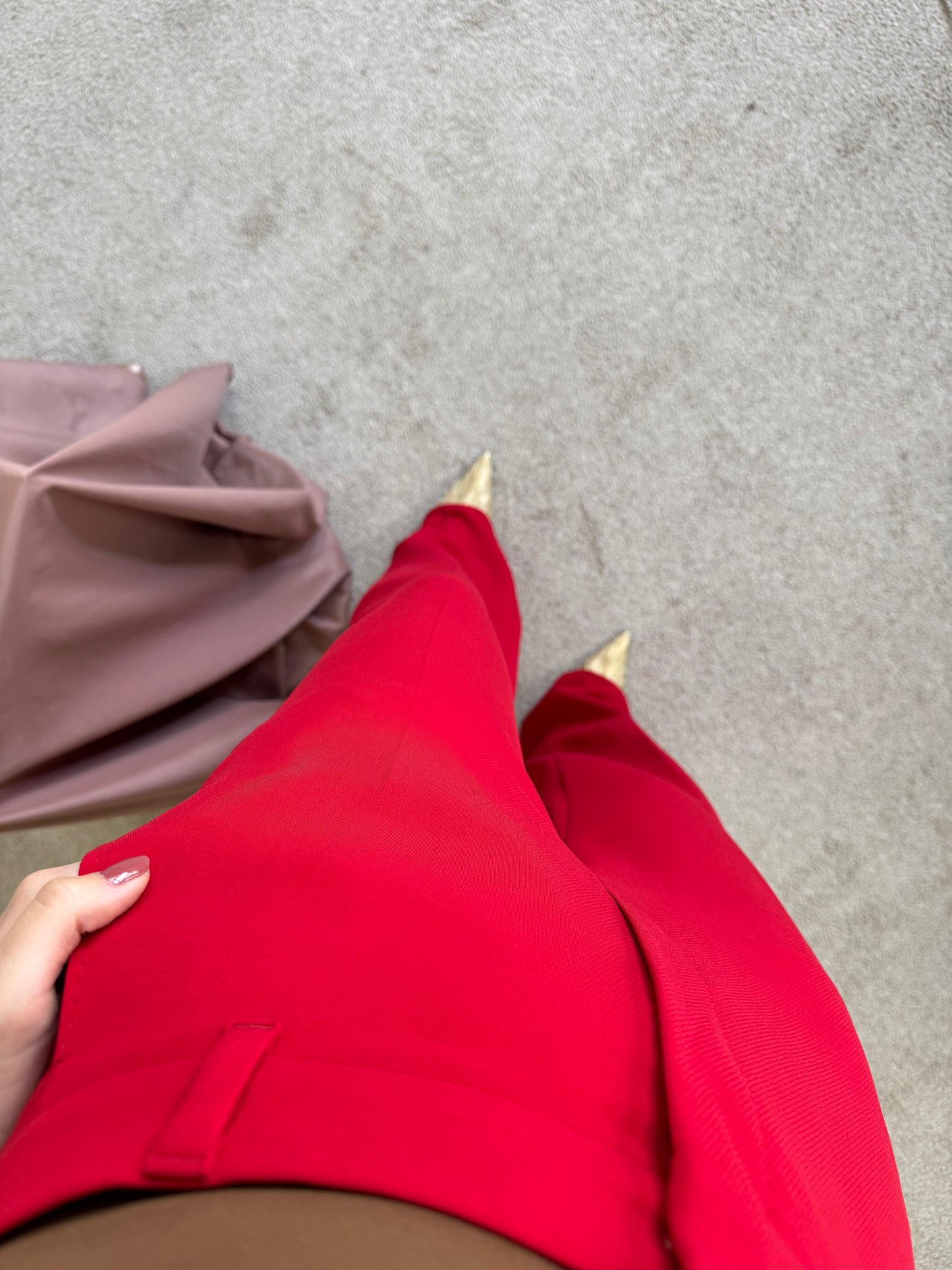 Pantalon nou premium MAX MARA roșu cu talie înaltă 
(Mărimea S)
