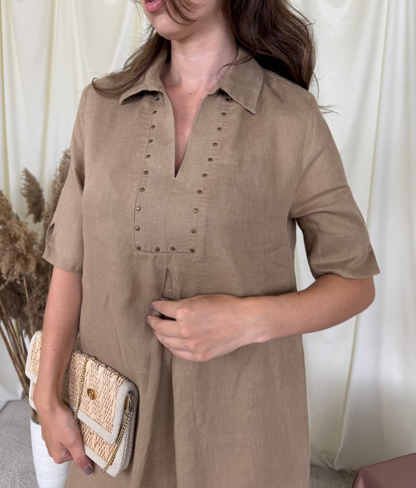 Rochie de vară din 100% in cu aplicații metalice ( mărimea S)
