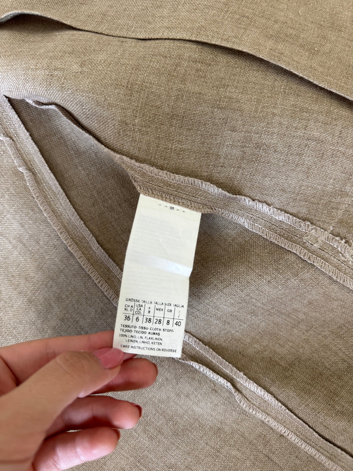 Sacou premium  Max MARA studio din 100% in( mărimea XS/S)
