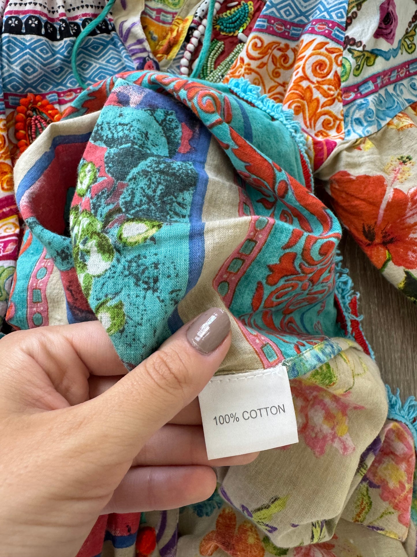 Cămașă de vară/ plajă în stil boho cu aplicații de mărgele ( mărimea M/L)