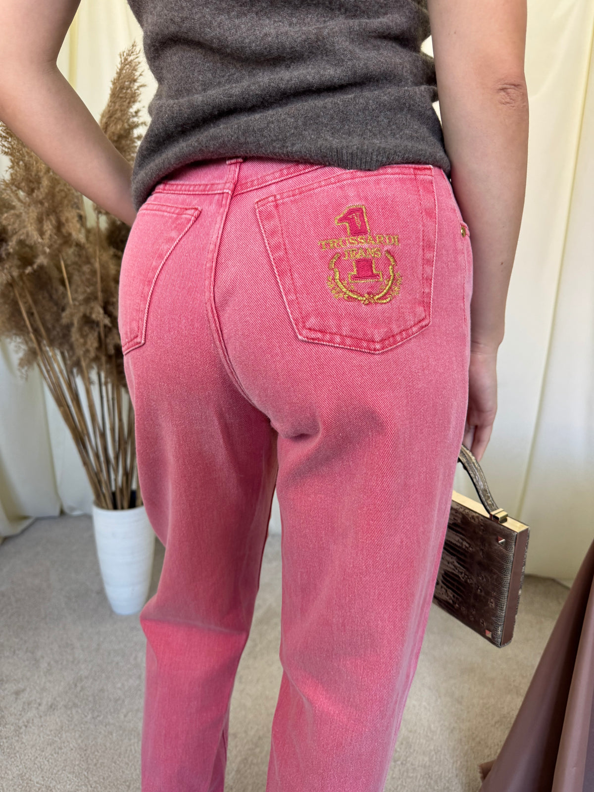 Blug vintage premium TRUSSARDI din 100% bumbac cu talie super înaltă și inscripție brodată ( mărimea xs/s)