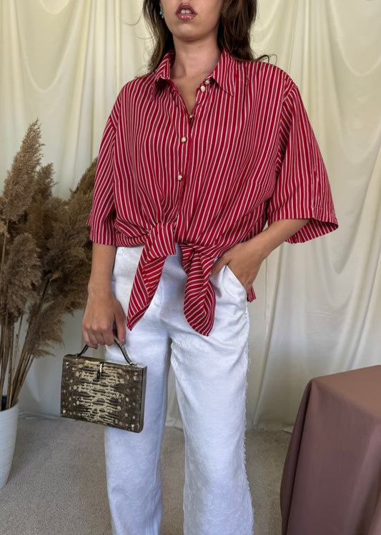 Cămașă vintage din 100% vascoza cu nasturi tip bijuterie 
(Mărimea L/XL)