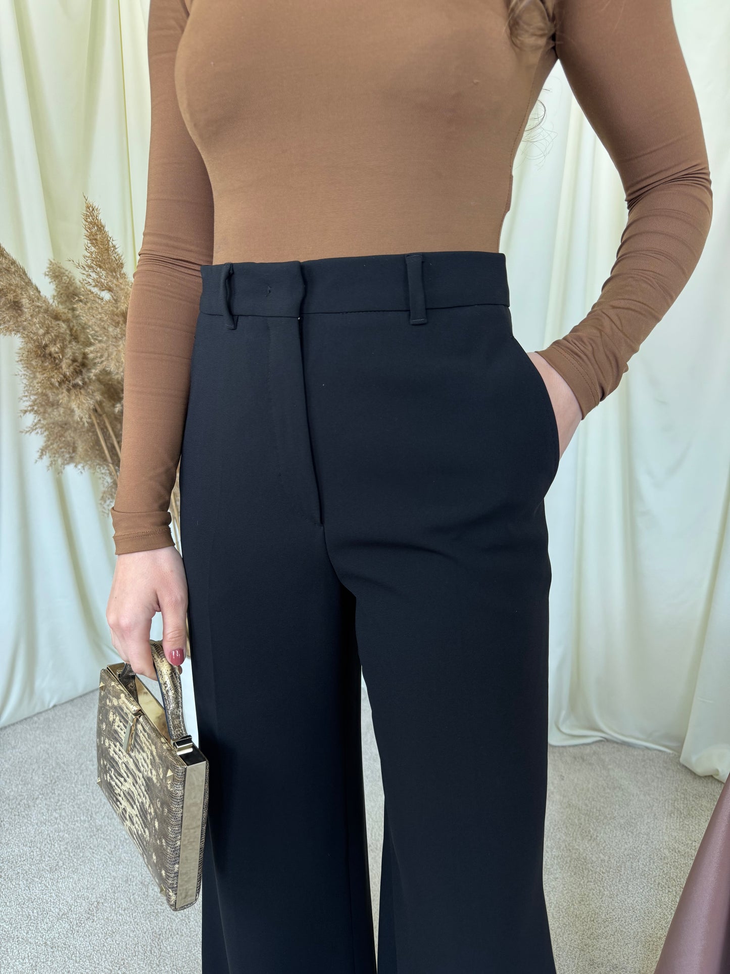 Pantalon nou premium MAX MARA  negru cu talie înaltă 
(Mărimea S/M)