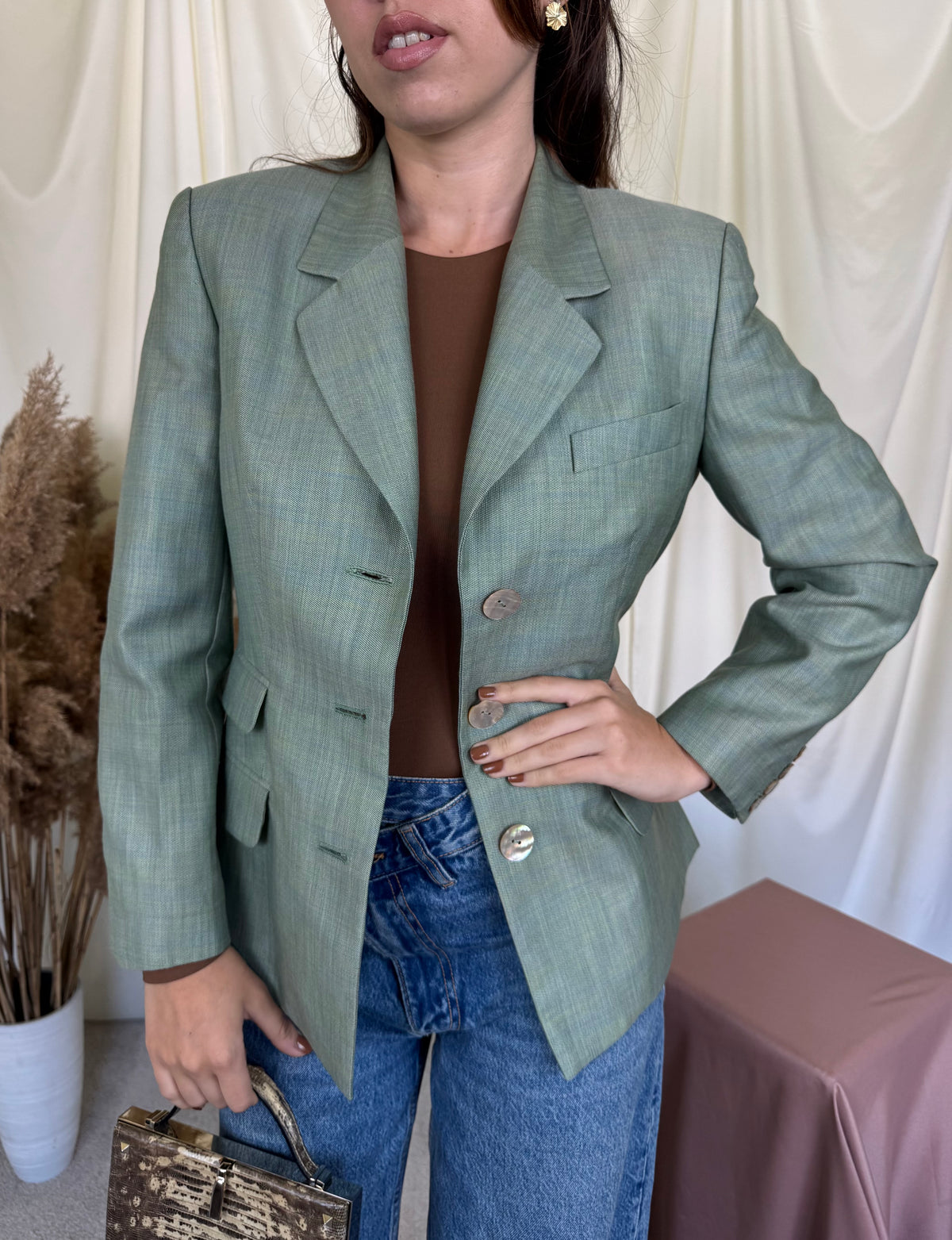 Back! Sacou premium ESCADA din stofă exclusivă de lână super 120’ și mătase naturală, nasturi perla ( mărimea S)