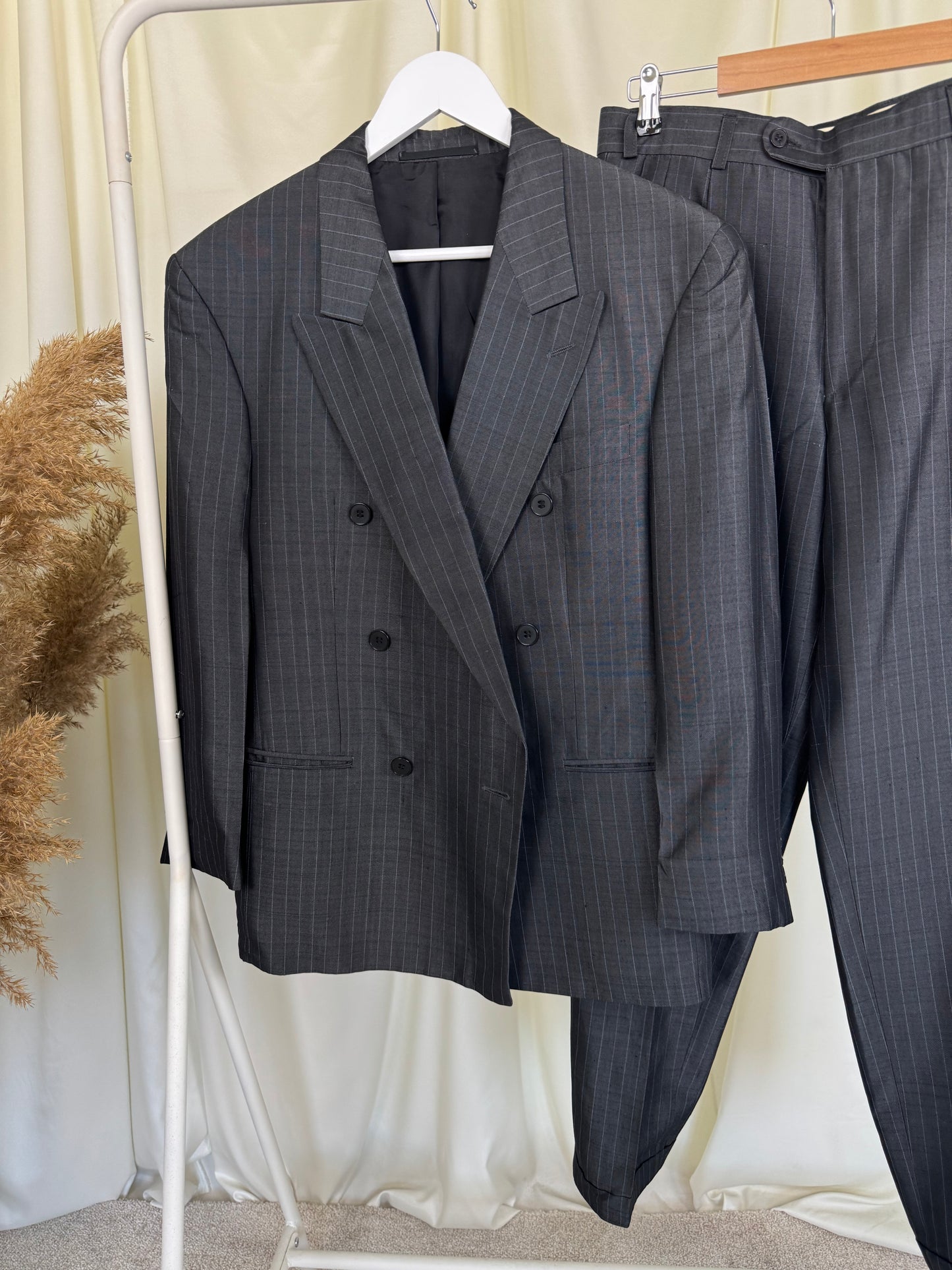 Costum vintage elegant din stofă de vară: vascoza, acetat și mătase naturală, pantalon cu talie înaltă  (Mărimea M)