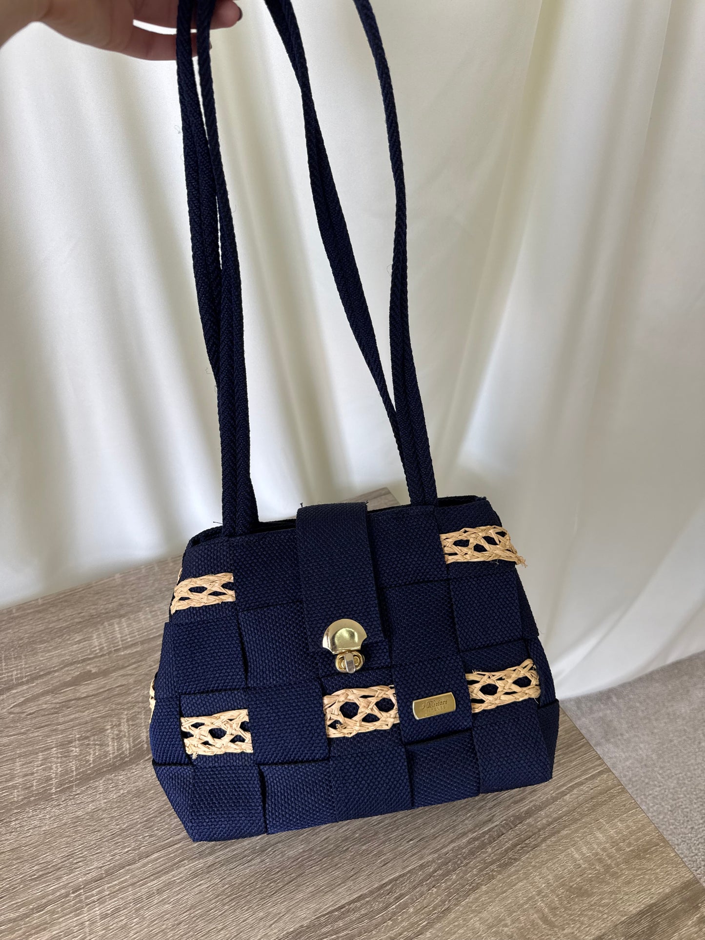 Geantă vintage Made in italy bleu 
(Dimensiunile : 31/20cm)